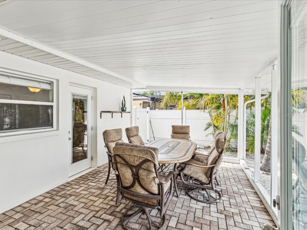 2016 Cove Drive Largo FL 33774 TB8389605 image26