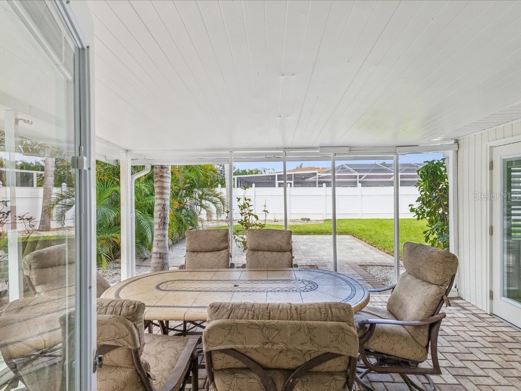 2016 Cove Drive Largo FL 33774 TB8389605 image27