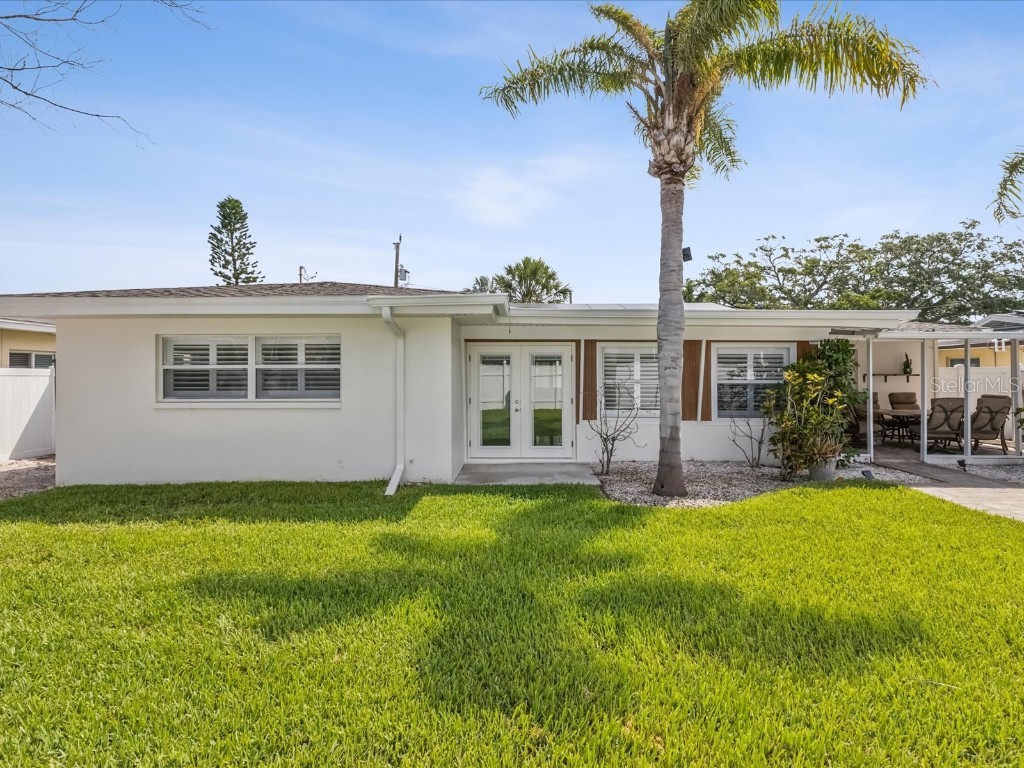 2016 Cove Drive Largo FL 33774 TB8389605 image31