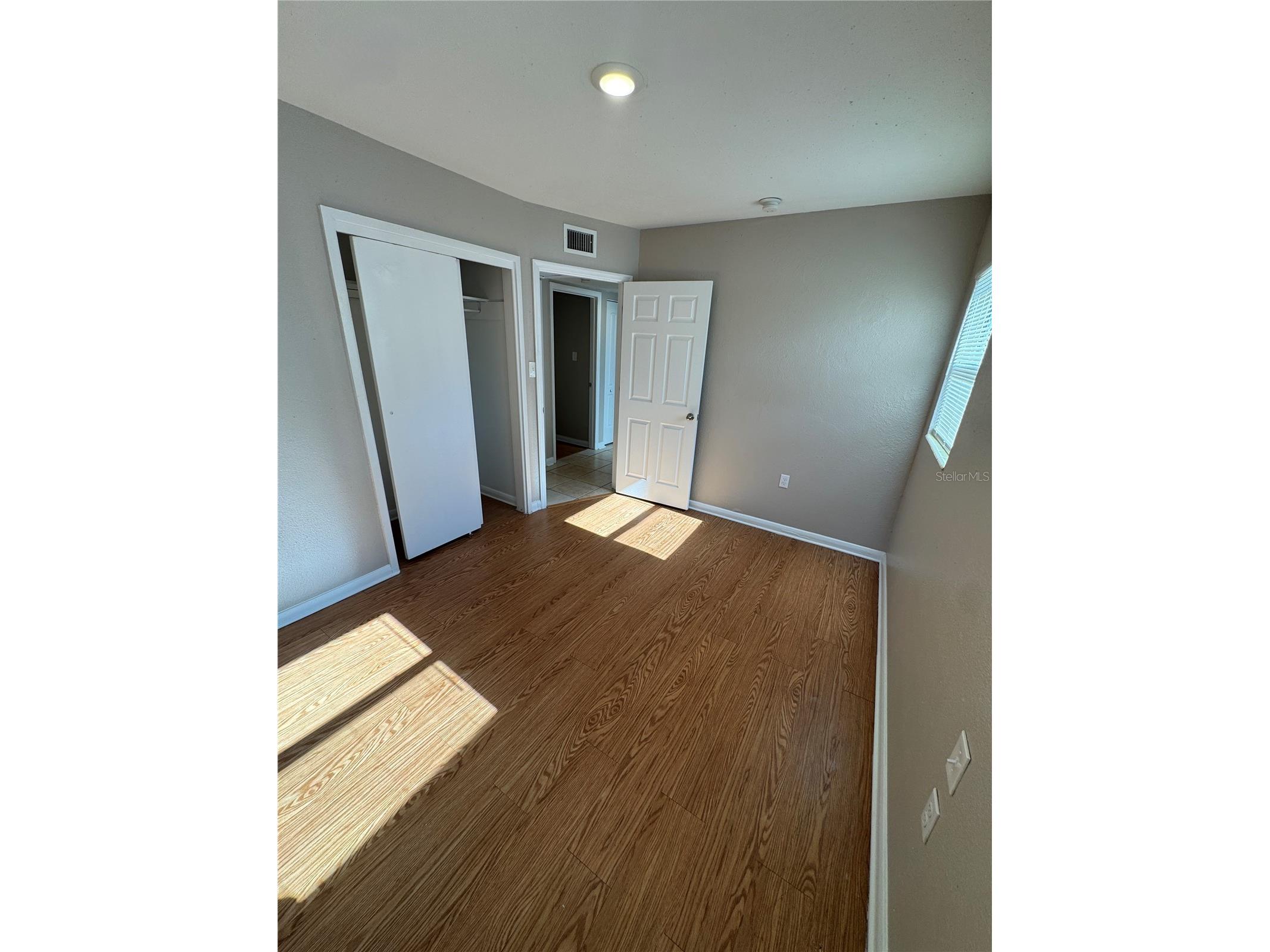 2016 E Crenshaw Street Tampa FL 33610 TB8508964 image21