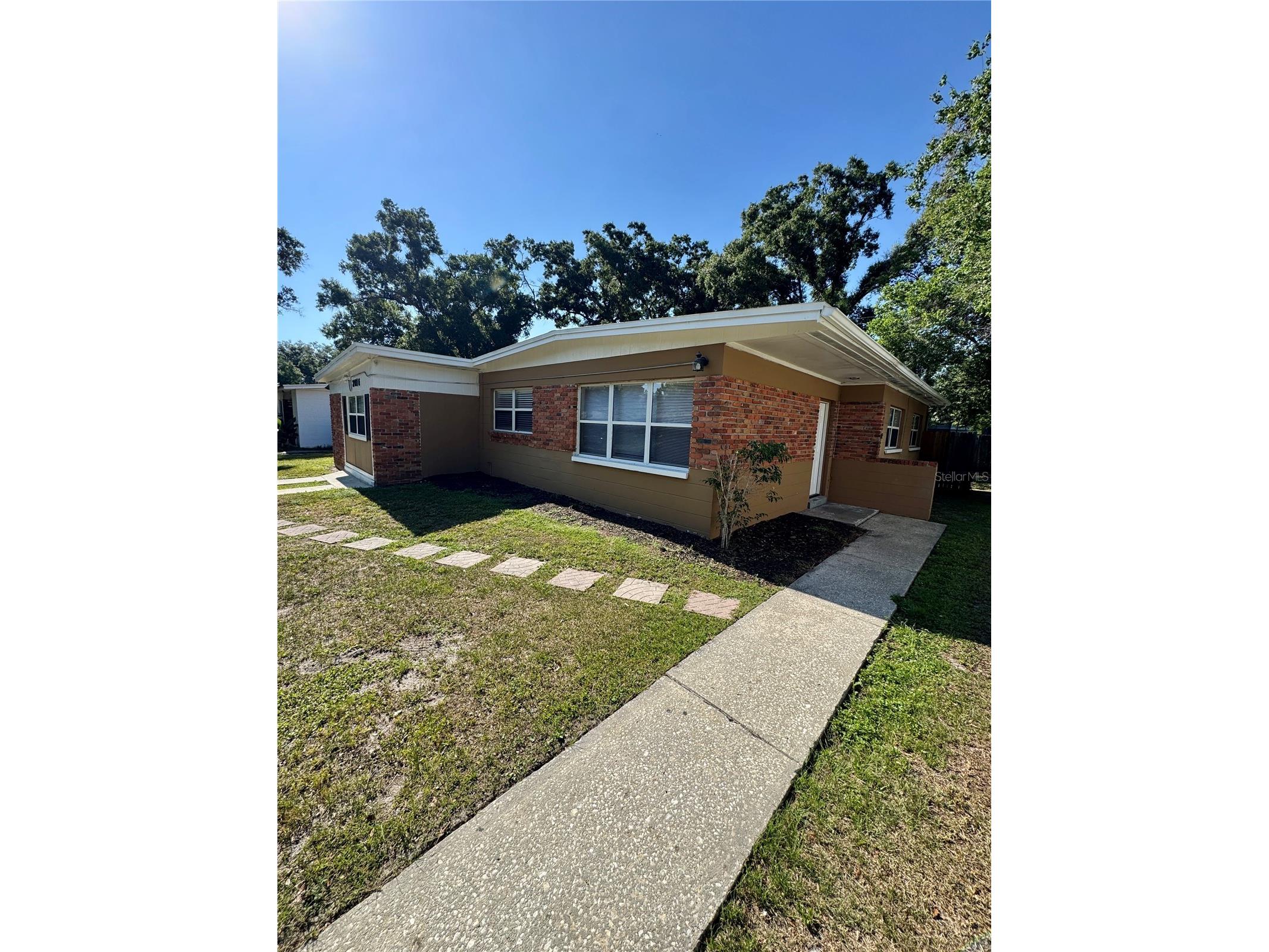 2016 E Crenshaw Street Tampa FL 33610 TB8508964 image3