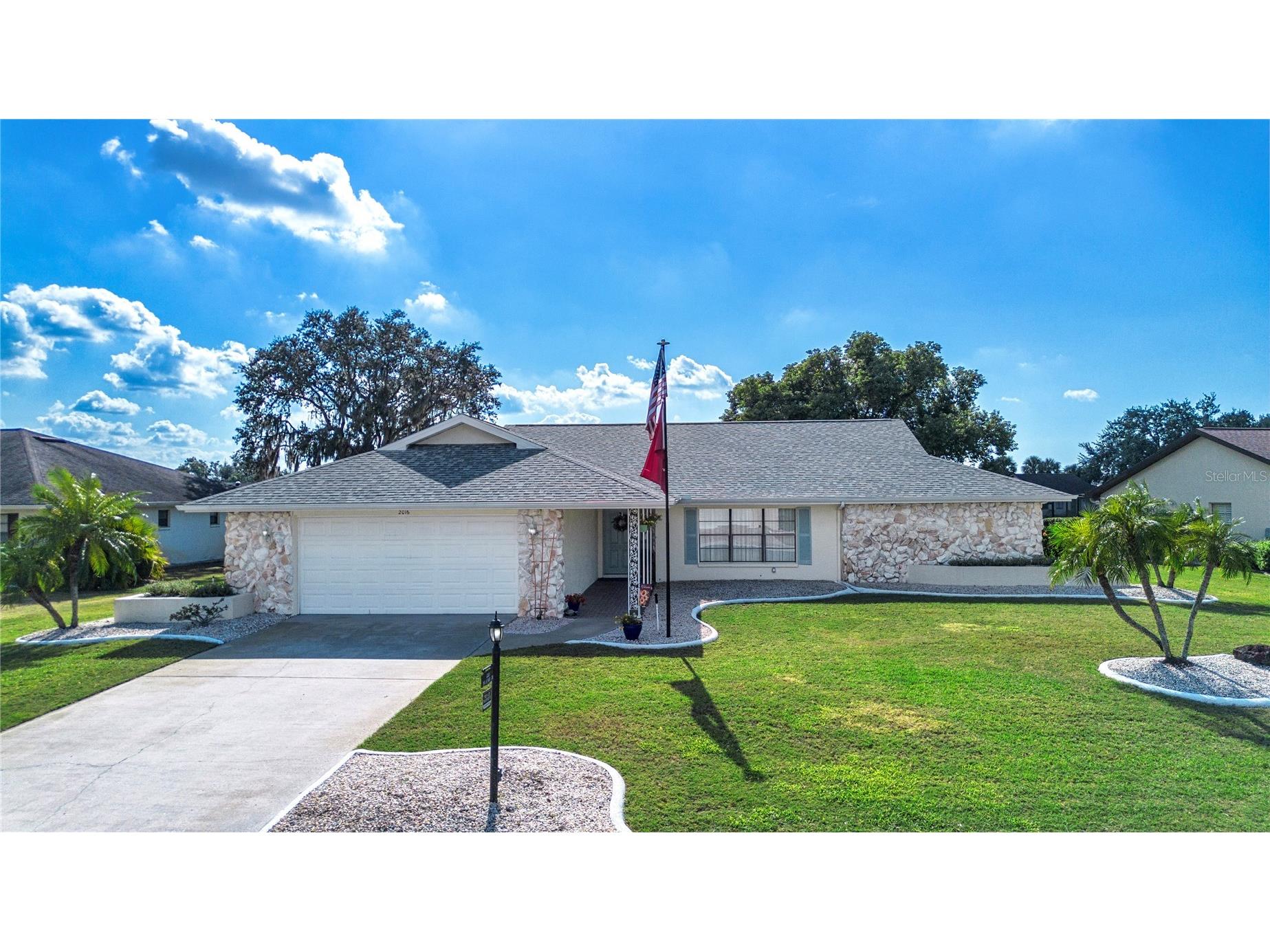 2016 E View Drive Sun City Center FL 33573 - LAKE CALOOSA TB8448874 image3