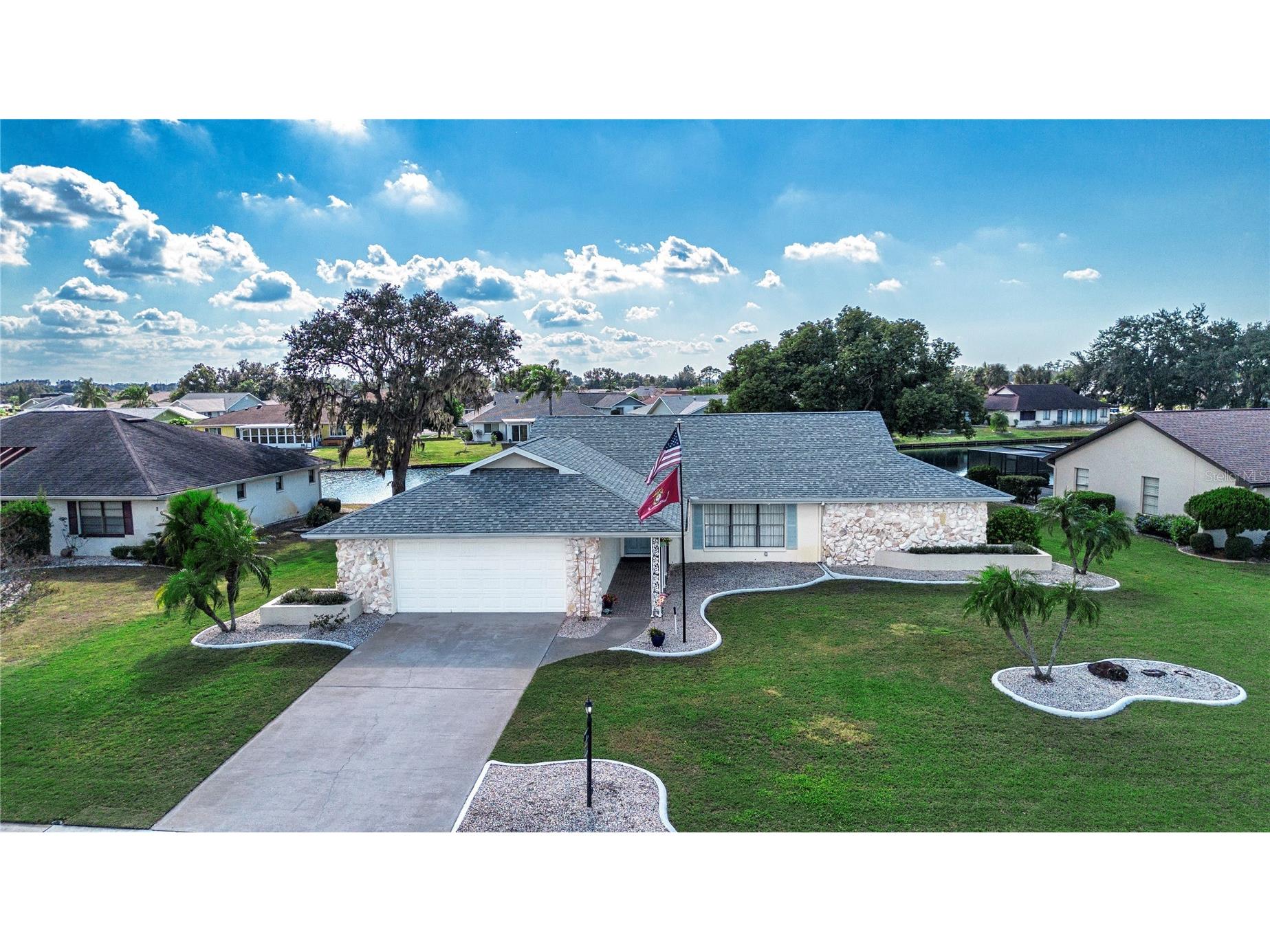 2016 E View Drive Sun City Center FL 33573 - LAKE CALOOSA TB8448874 image5