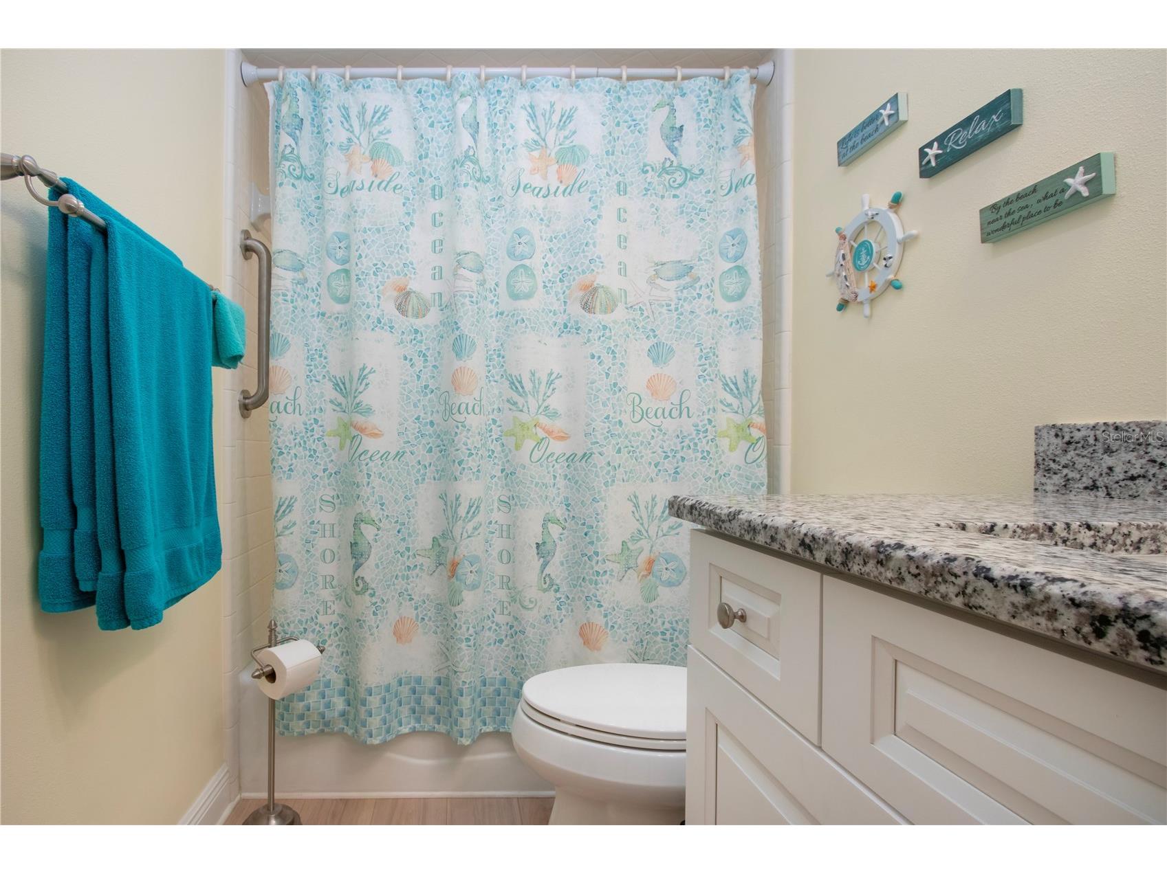2016 E View Drive Sun City Center FL 33573 - LAKE CALOOSA TB8448874 image57