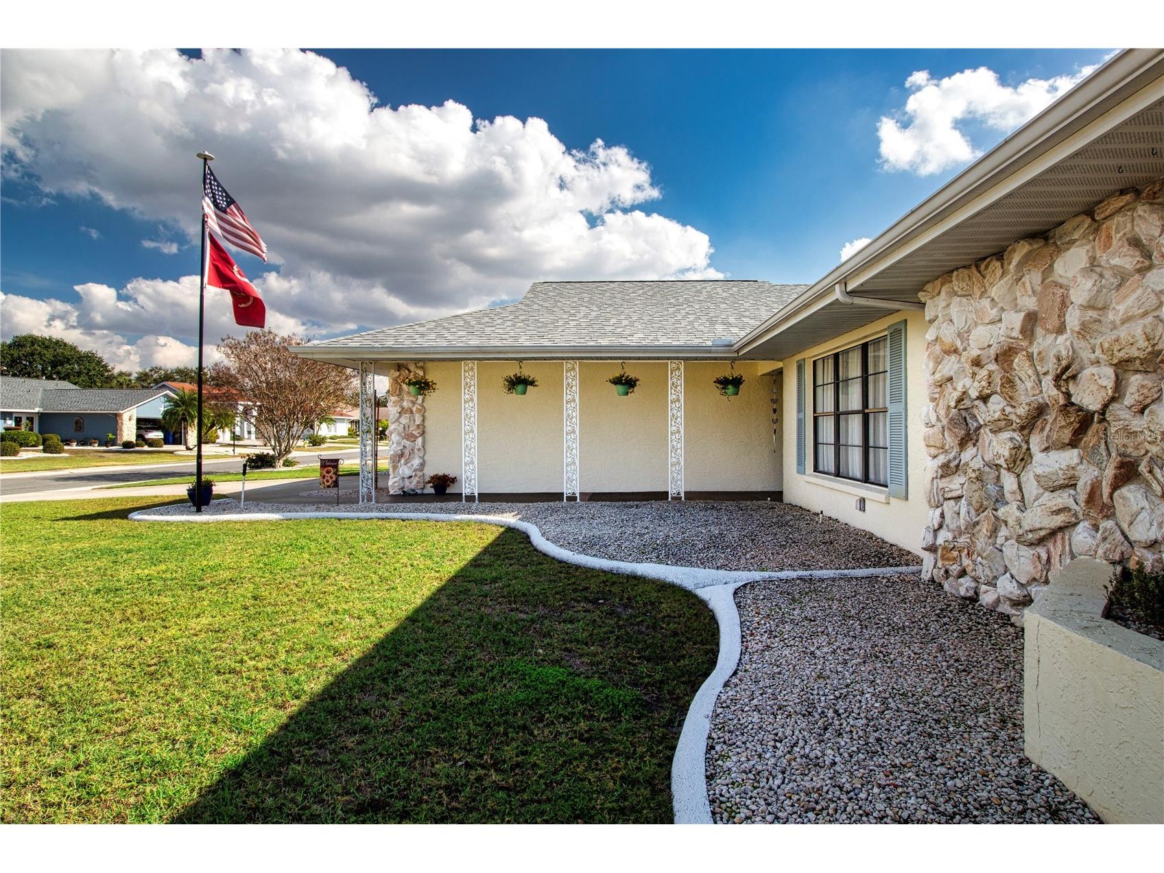 2016 E View Drive Sun City Center FL 33573 - LAKE CALOOSA TB8448874 image7