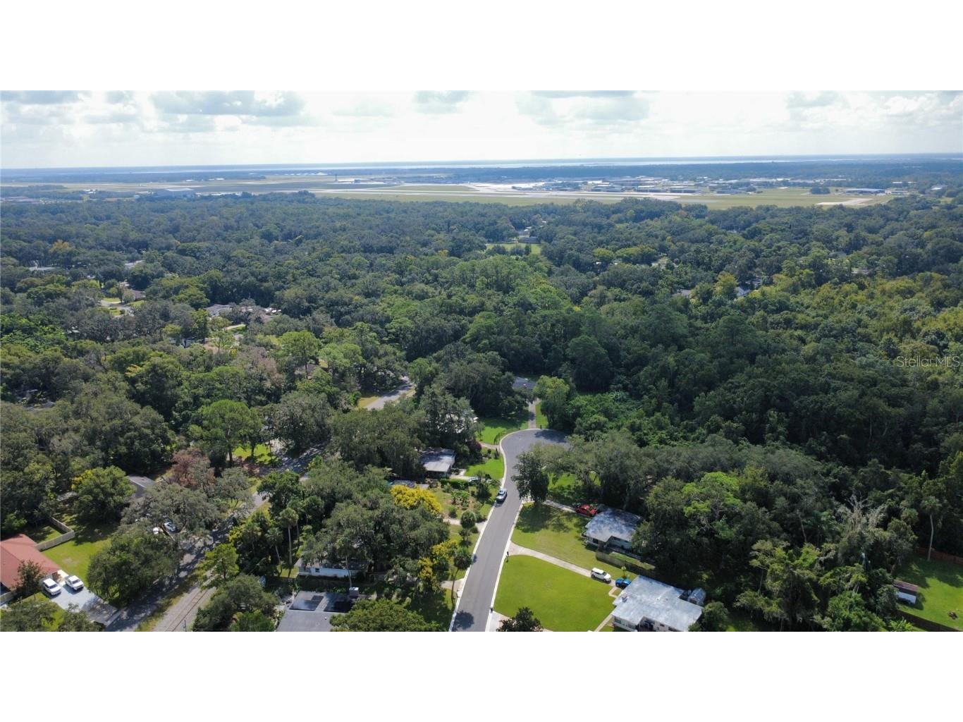 2016 Grandview Avenue N Sanford FL 32771 O6348939 image8