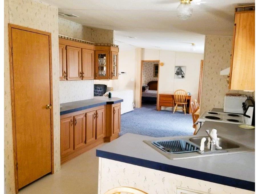 2016 Lake Linda Circle Lutz FL 33558 W7883473 image17