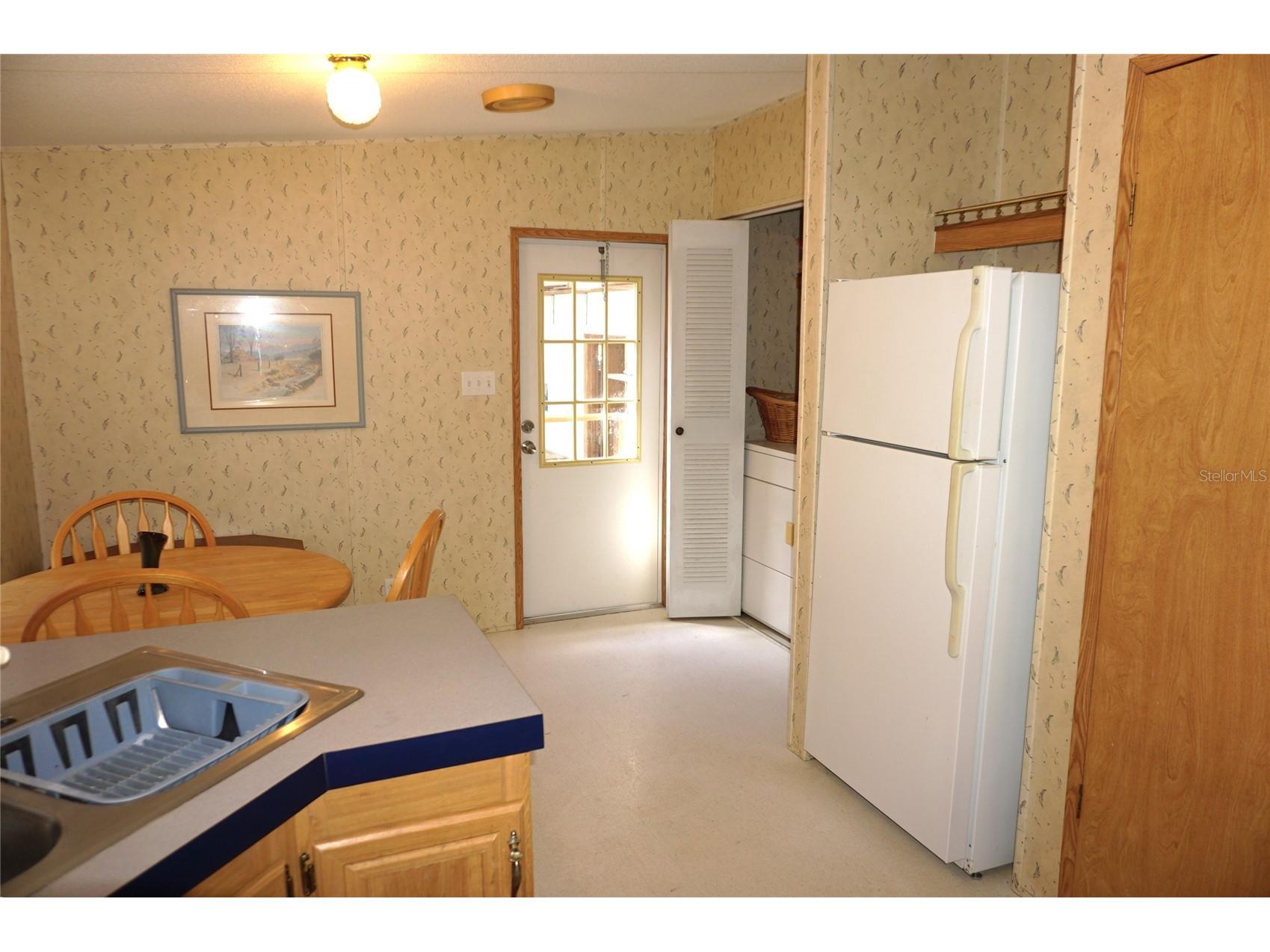 2016 Lake Linda Circle Lutz FL 33558 W7883473 image19