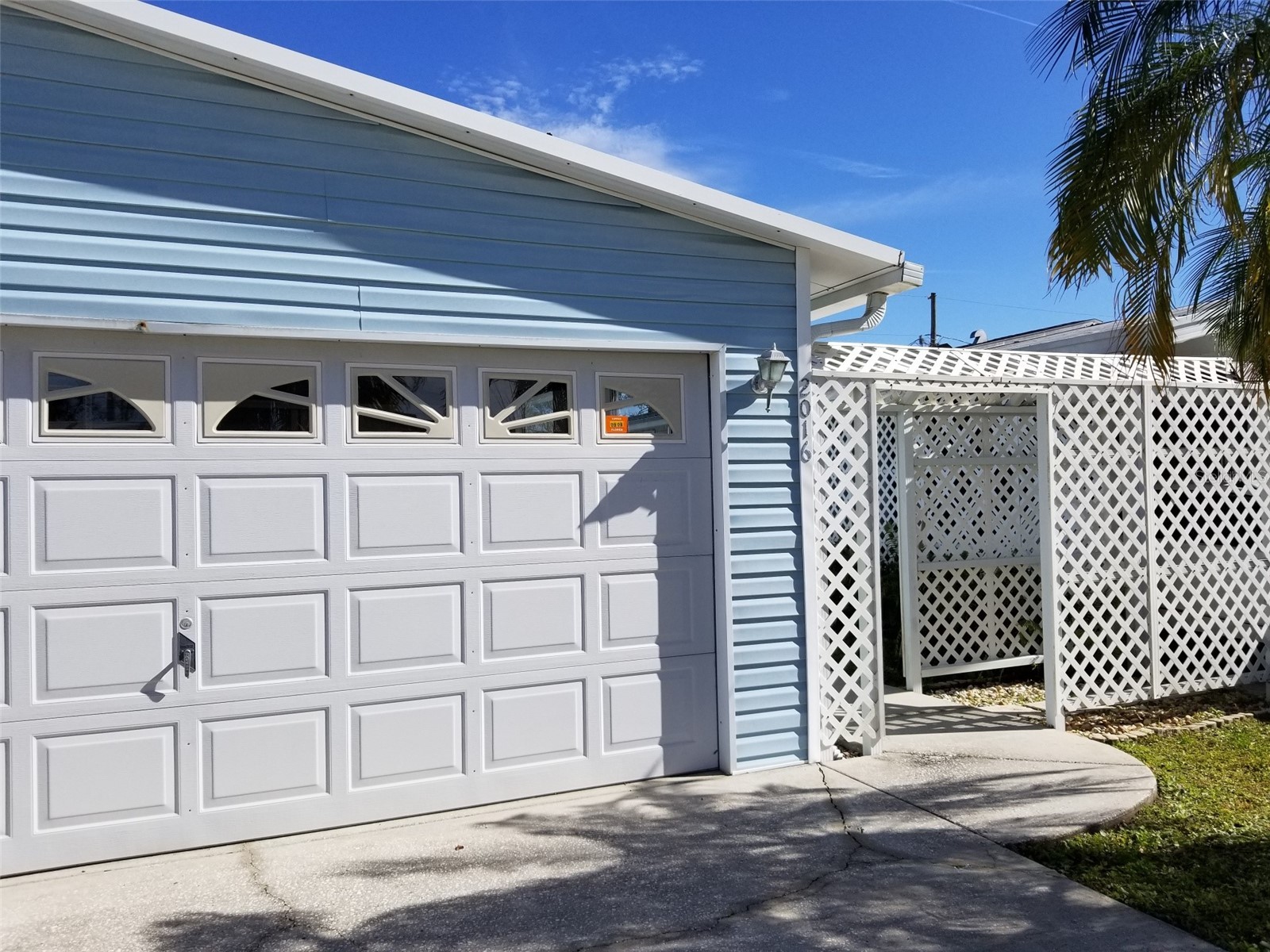 2016 Lake Linda Circle Lutz FL 33558 W7883473 image2