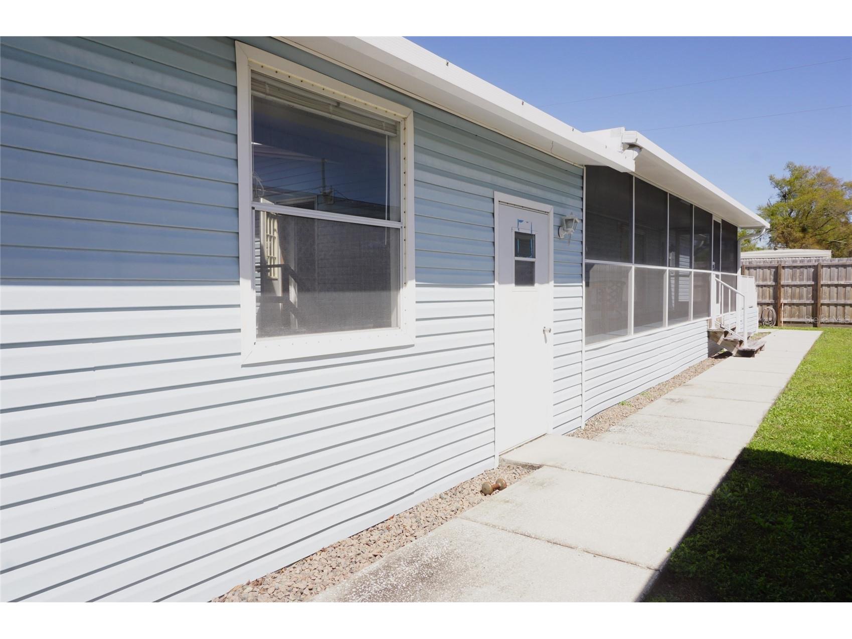 2016 Lake Linda Circle Lutz FL 33558 W7883473 image49