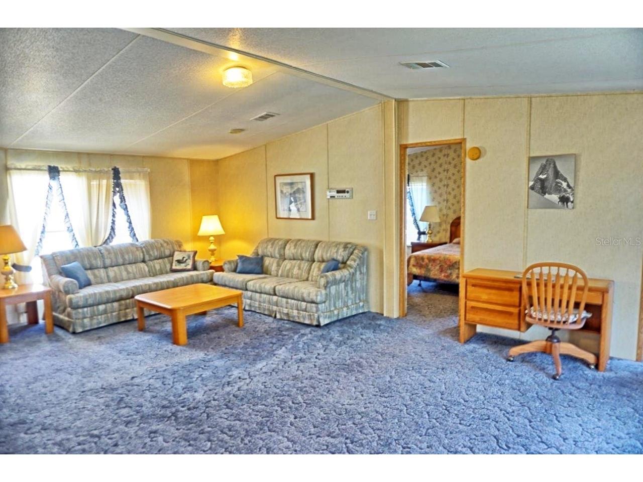 2016 Lake Linda Circle Lutz FL 33558 W7883473 image9