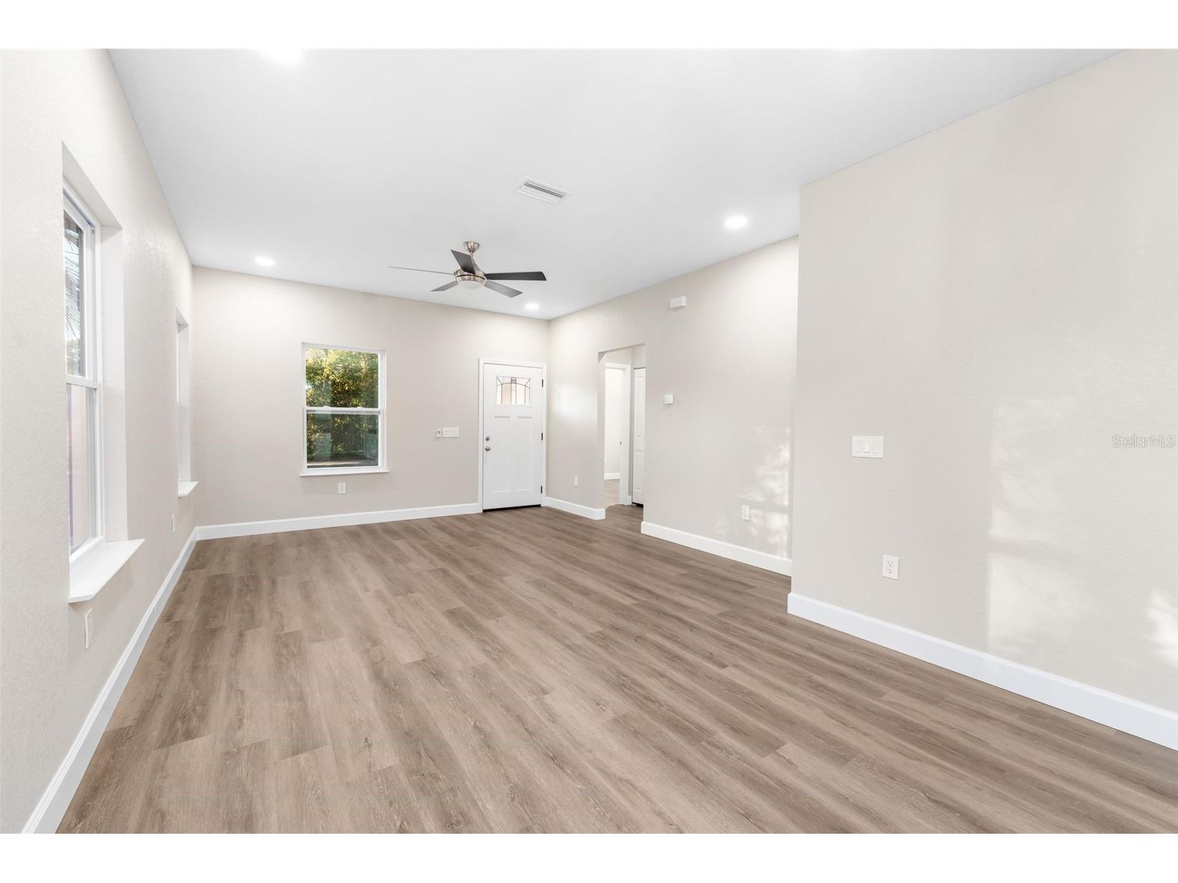 2016 NE 3rd Avenue Gainesville FL 32641 GC536046 image9