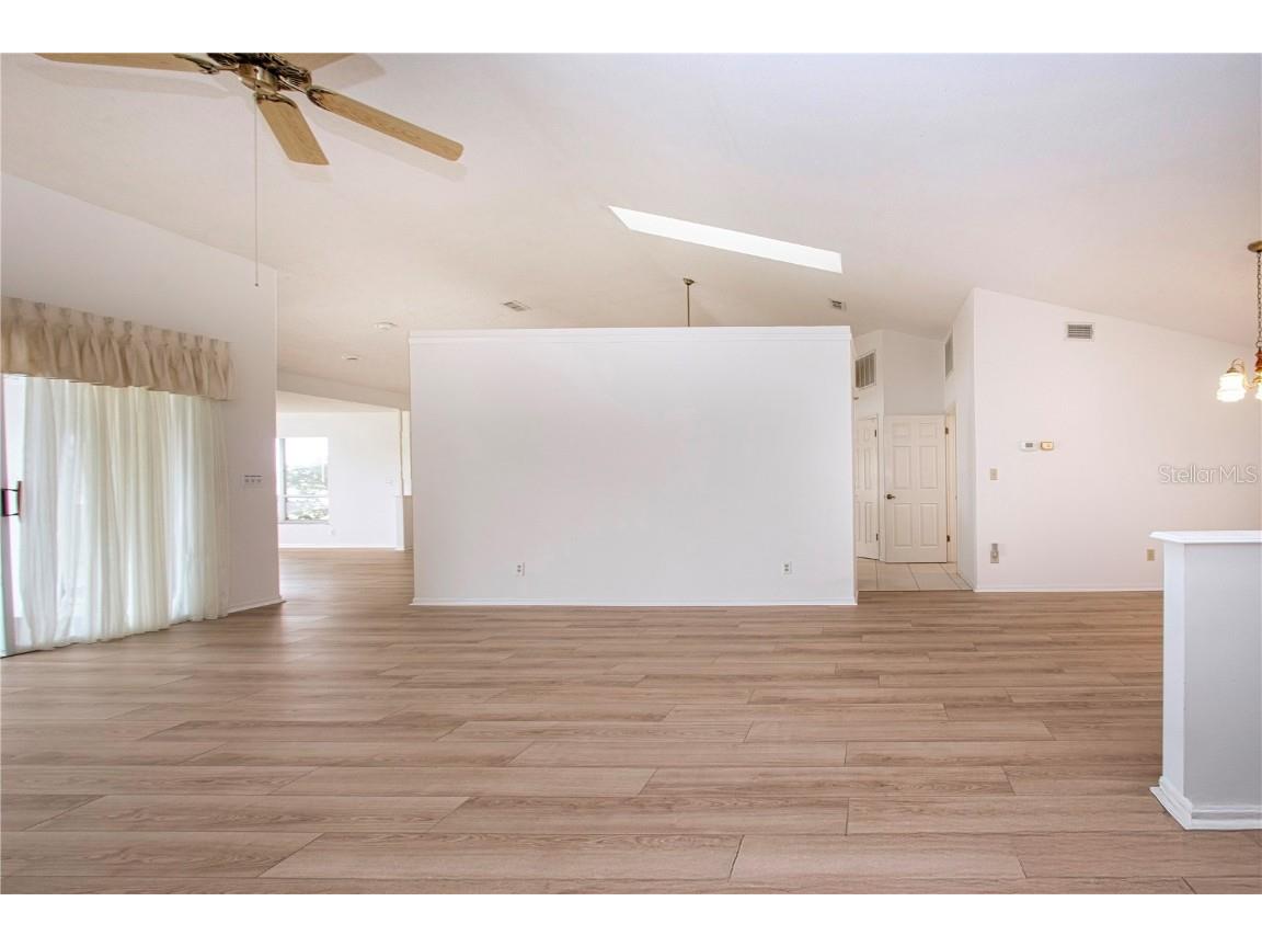 2016 New Bedford Drive Sun City Center FL 33573 TB8408076 image6