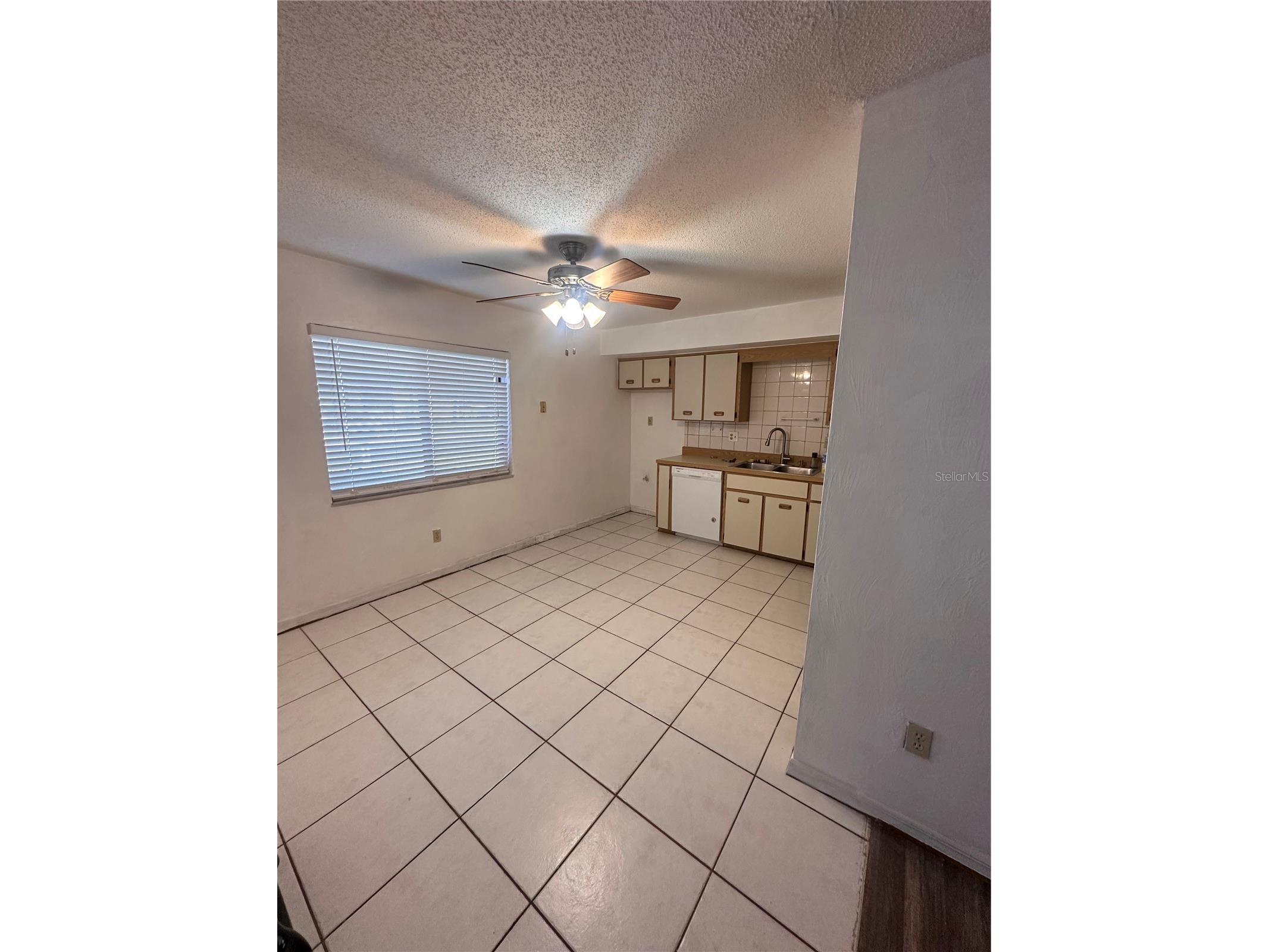 2016 Oak Meadow Circle South Daytona FL 32119 NS1086926 image18