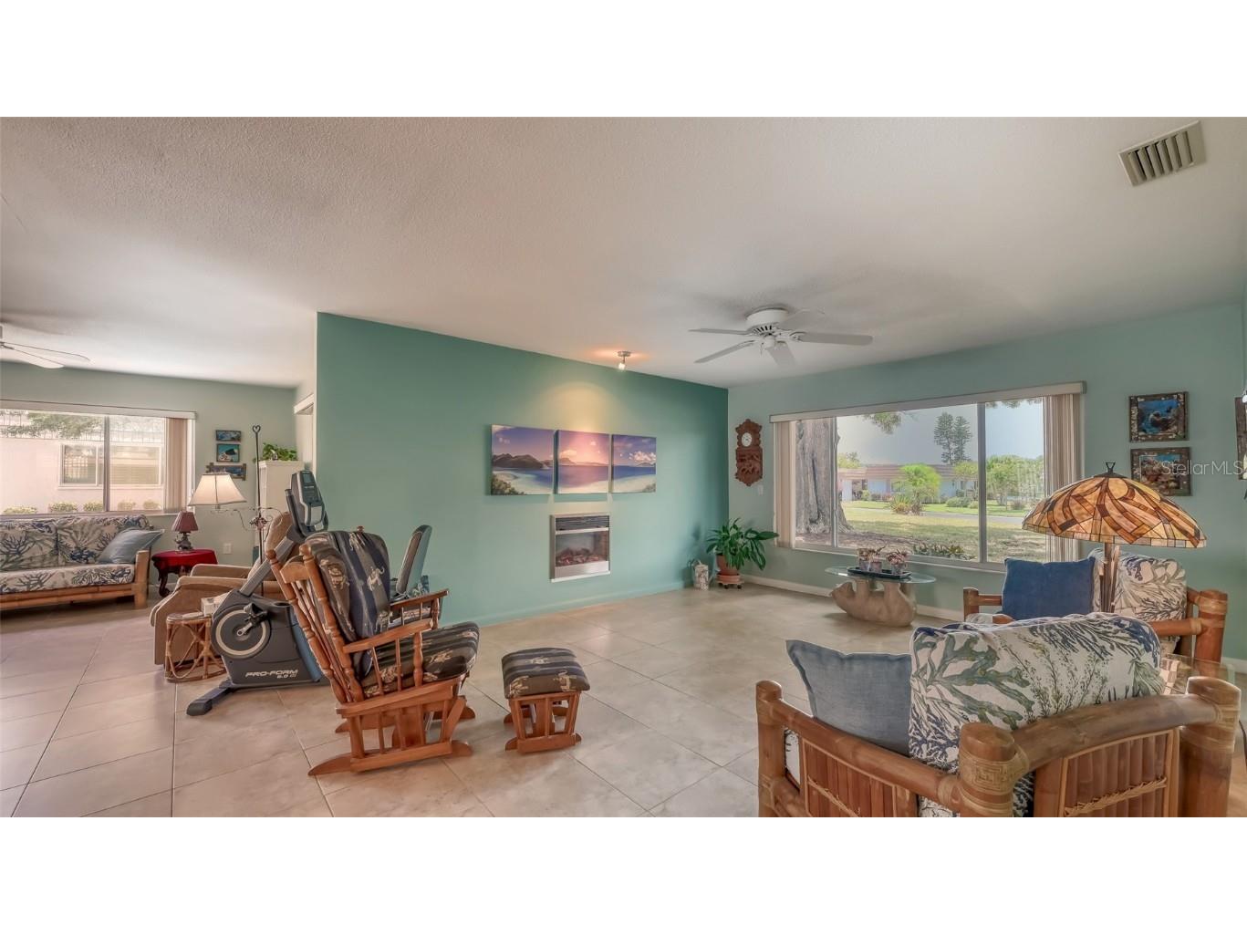 2016 Riverbluff Parkway #V328 Sarasota FL 34231 A4669222 image14