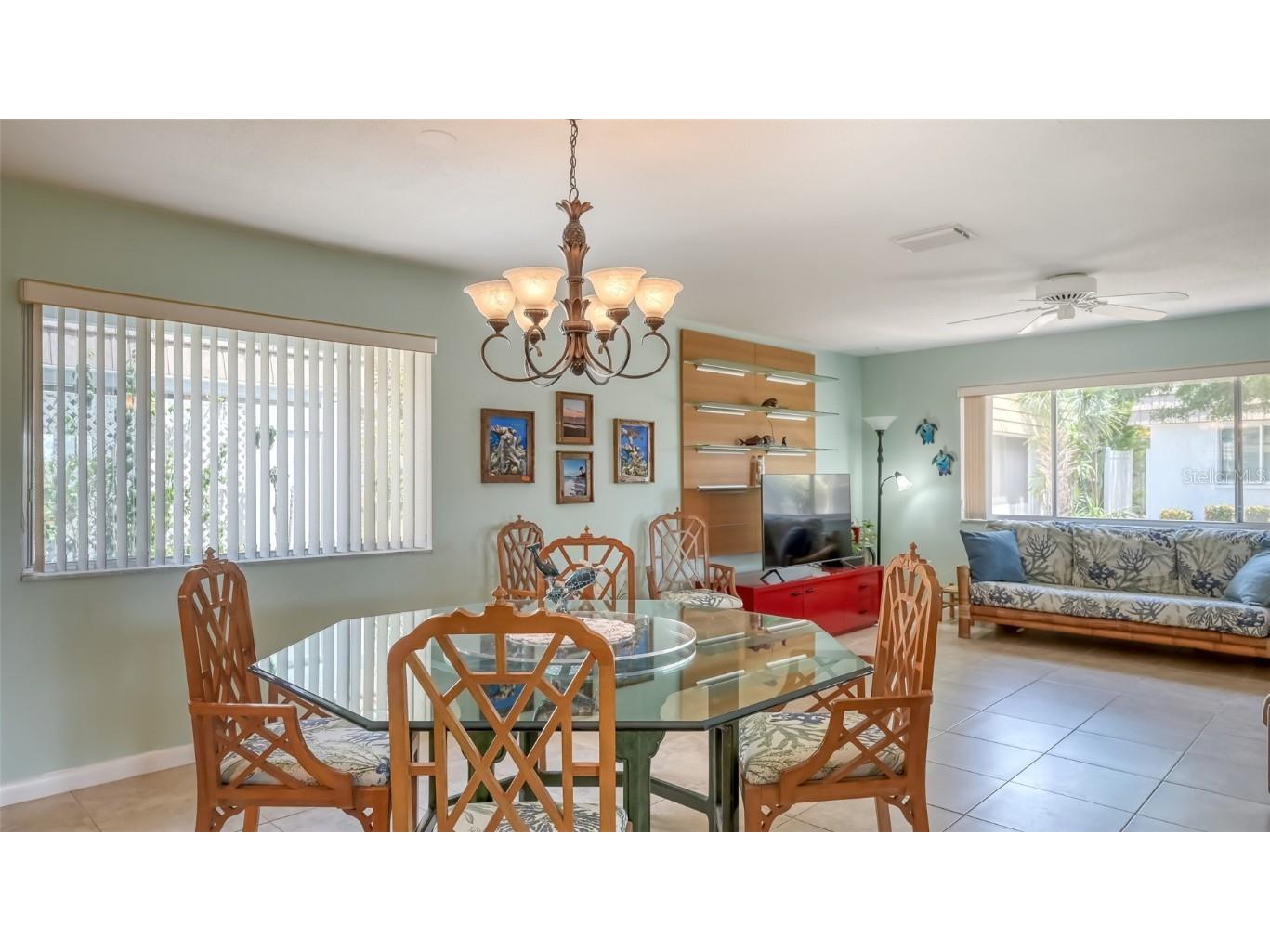 2016 Riverbluff Parkway #V328 Sarasota FL 34231 A4669222 image15