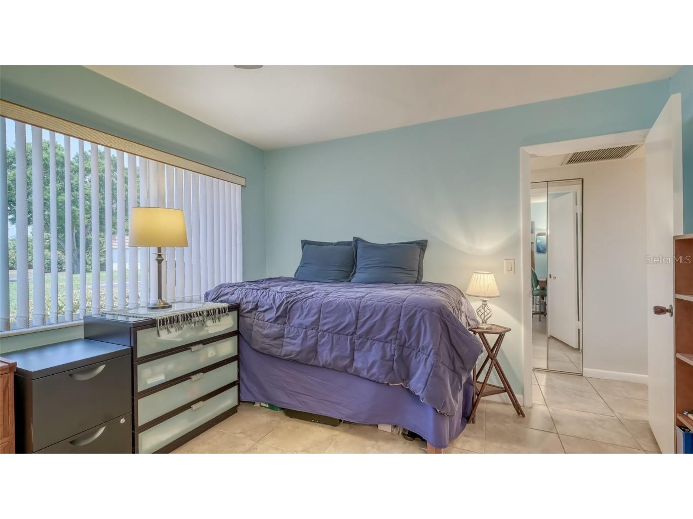 2016 Riverbluff Parkway #V328 Sarasota FL 34231 A4669222 image35