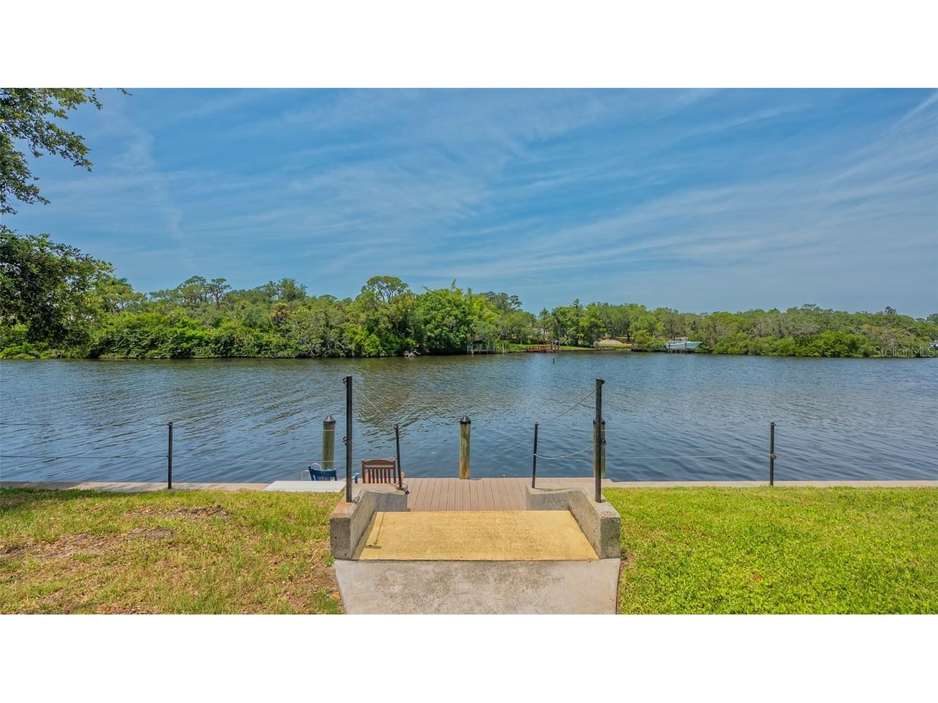 2016 Riverbluff Parkway #V328 Sarasota FL 34231 A4669222 image47