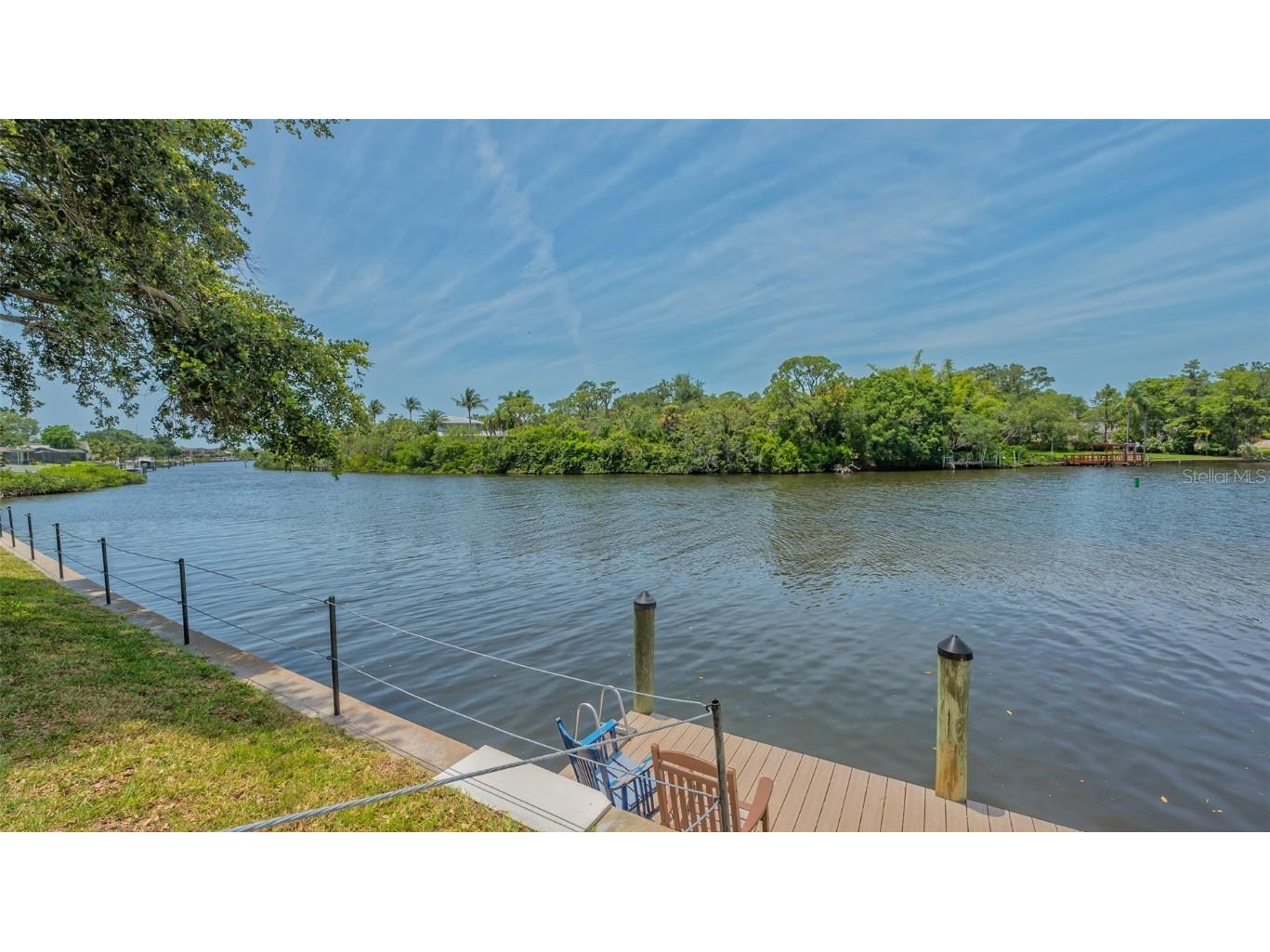 2016 Riverbluff Parkway #V328 Sarasota FL 34231 A4669222 image48