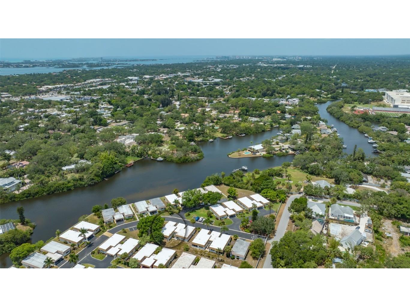 2016 Riverbluff Parkway #V328 Sarasota FL 34231 A4669222 image59