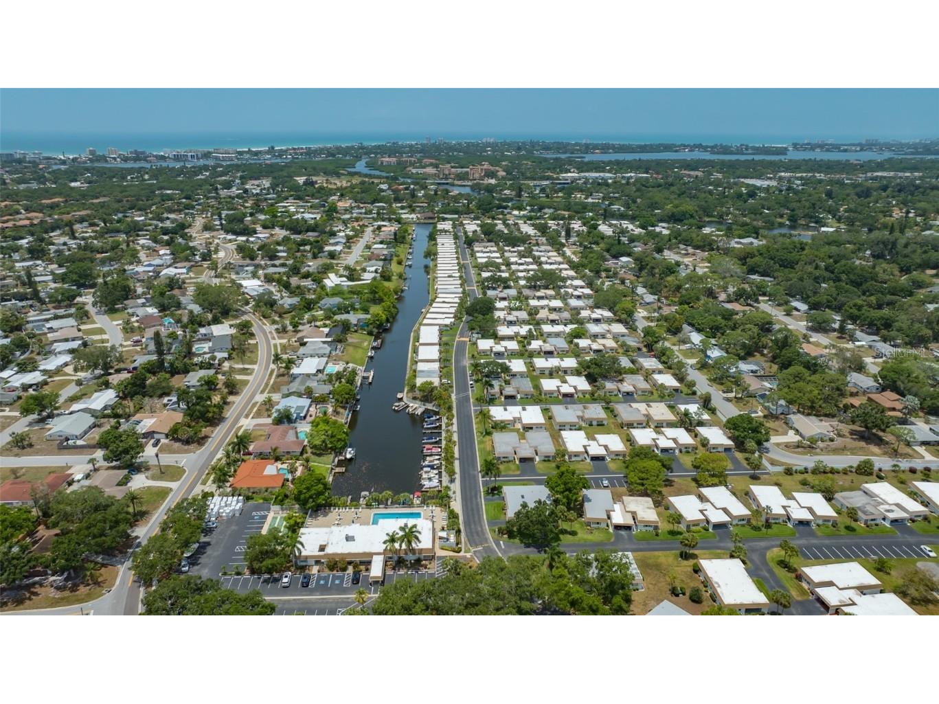 2016 Riverbluff Parkway #V328 Sarasota FL 34231 A4669222 image62