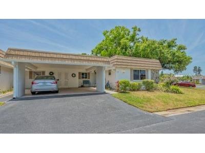 2016 Riverbluff Parkway #V328 Sarasota FL 34231 A4679019 image1