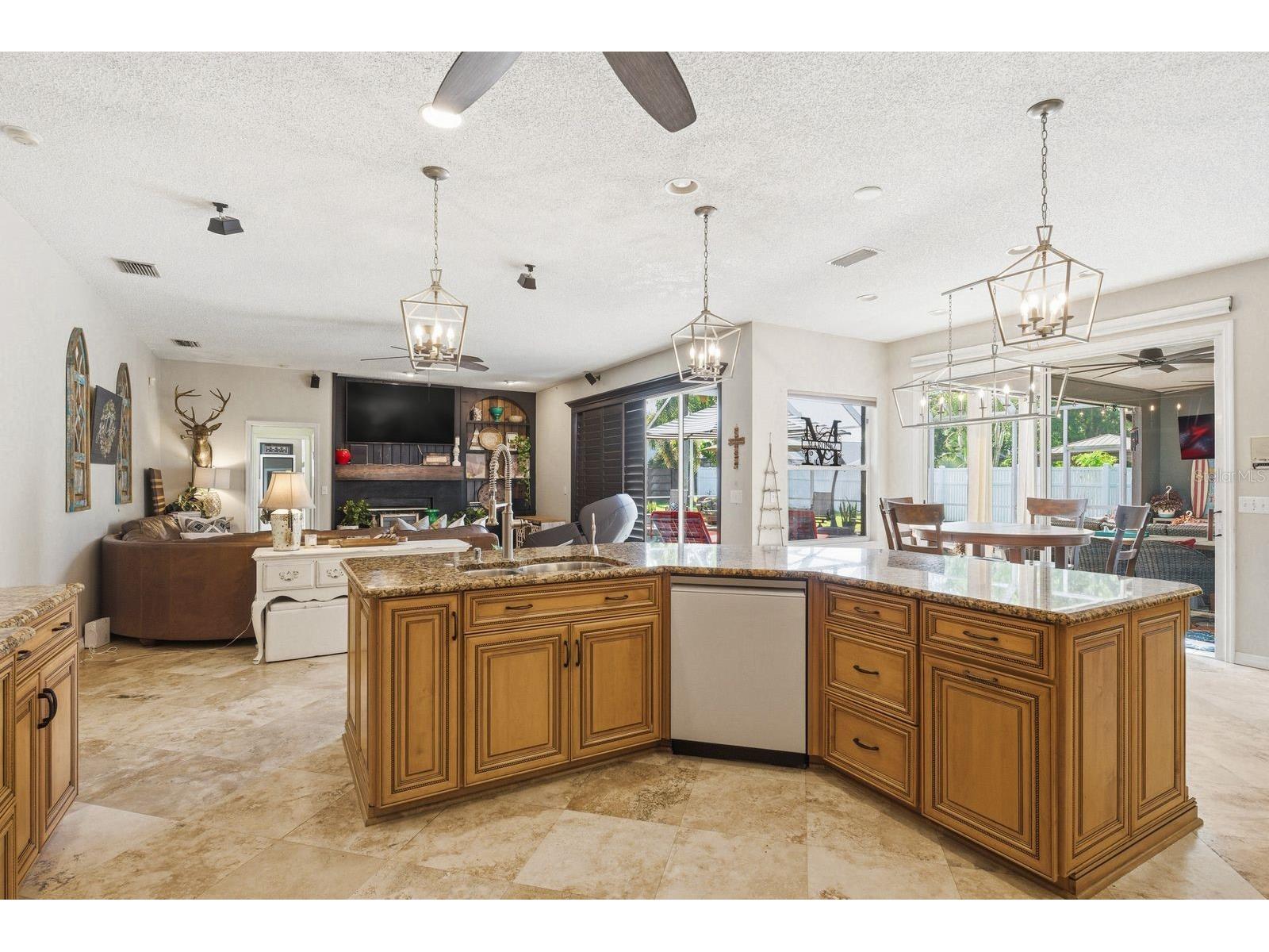 2016 Swan Lane Palm Harbor FL 34683 TB8493904 image23