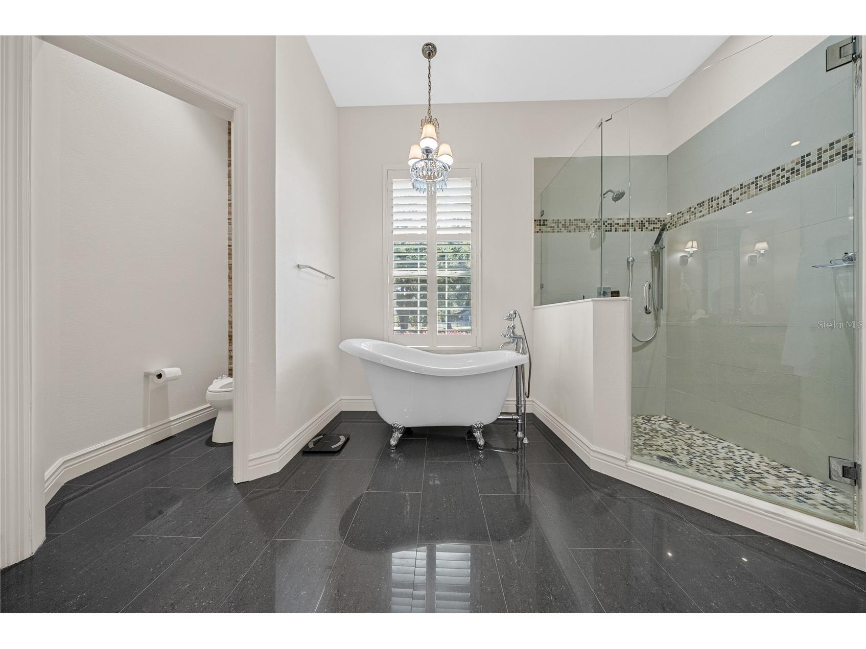 2016 Whitfield Lane Orlando FL 32835 O6408402 image17