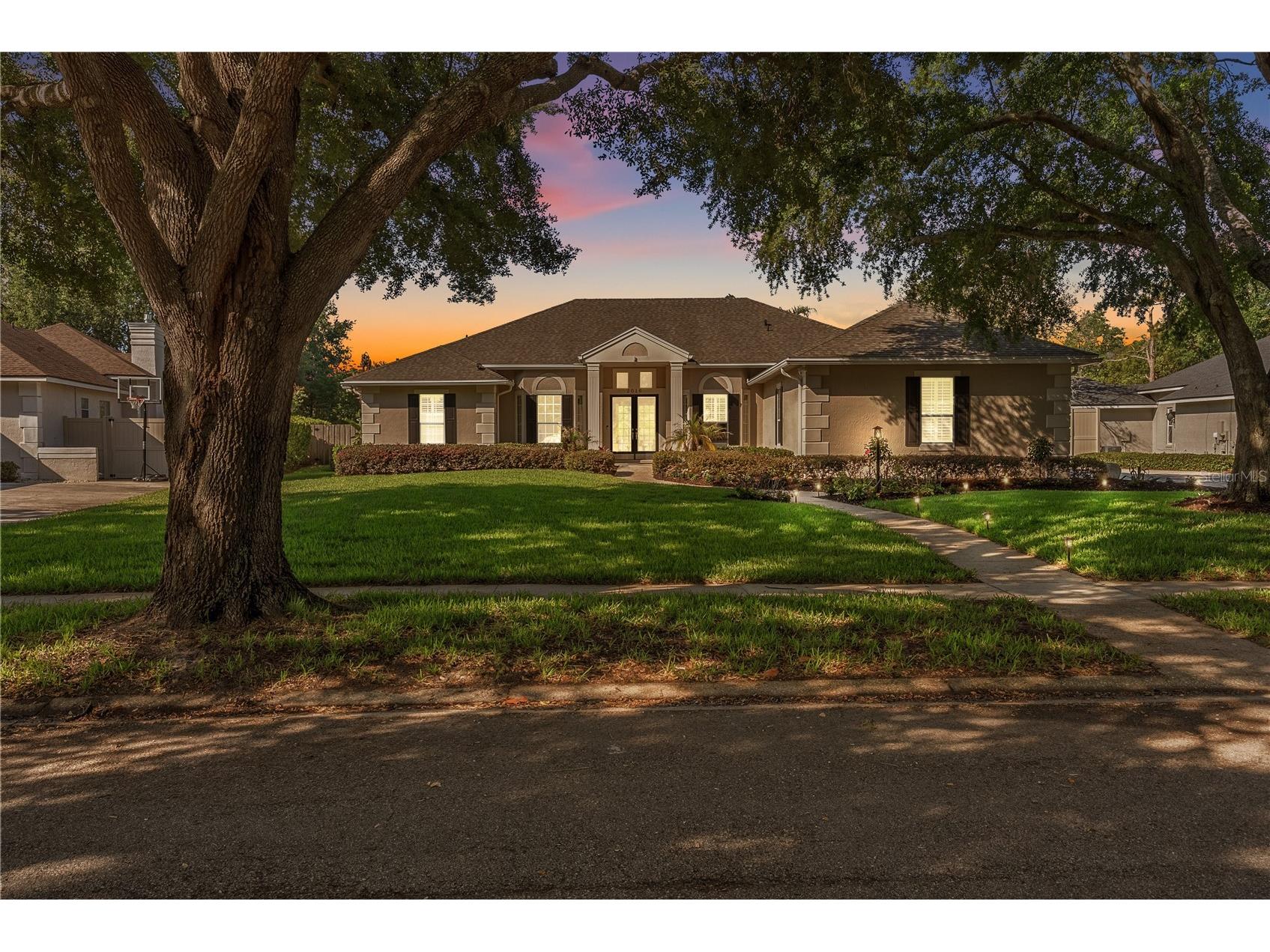 2016 Whitfield Lane Orlando FL 32835 O6408402 image2