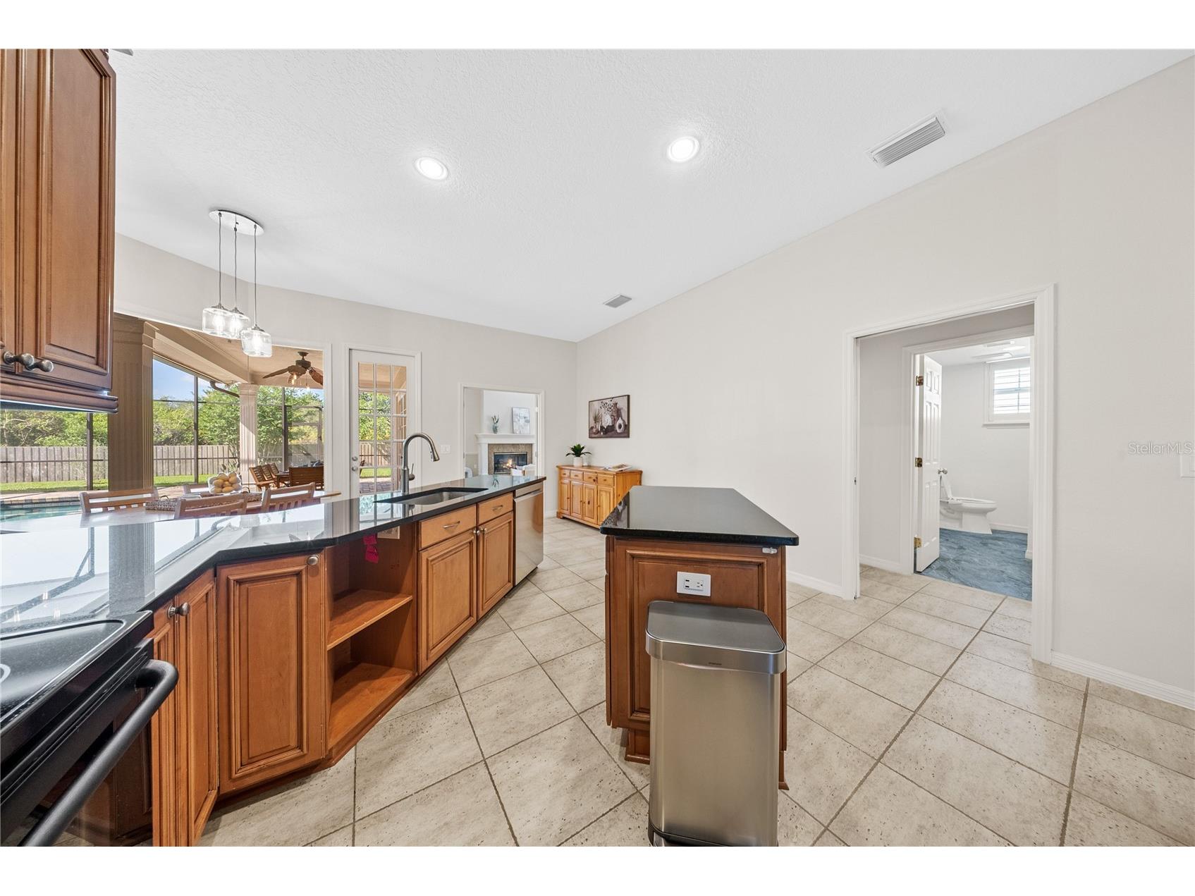2016 Whitfield Lane Orlando FL 32835 O6408402 image48