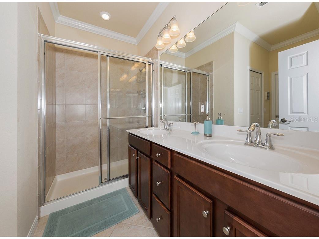 20169 Lagente Circle Venice FL 34293 A4672229 image20