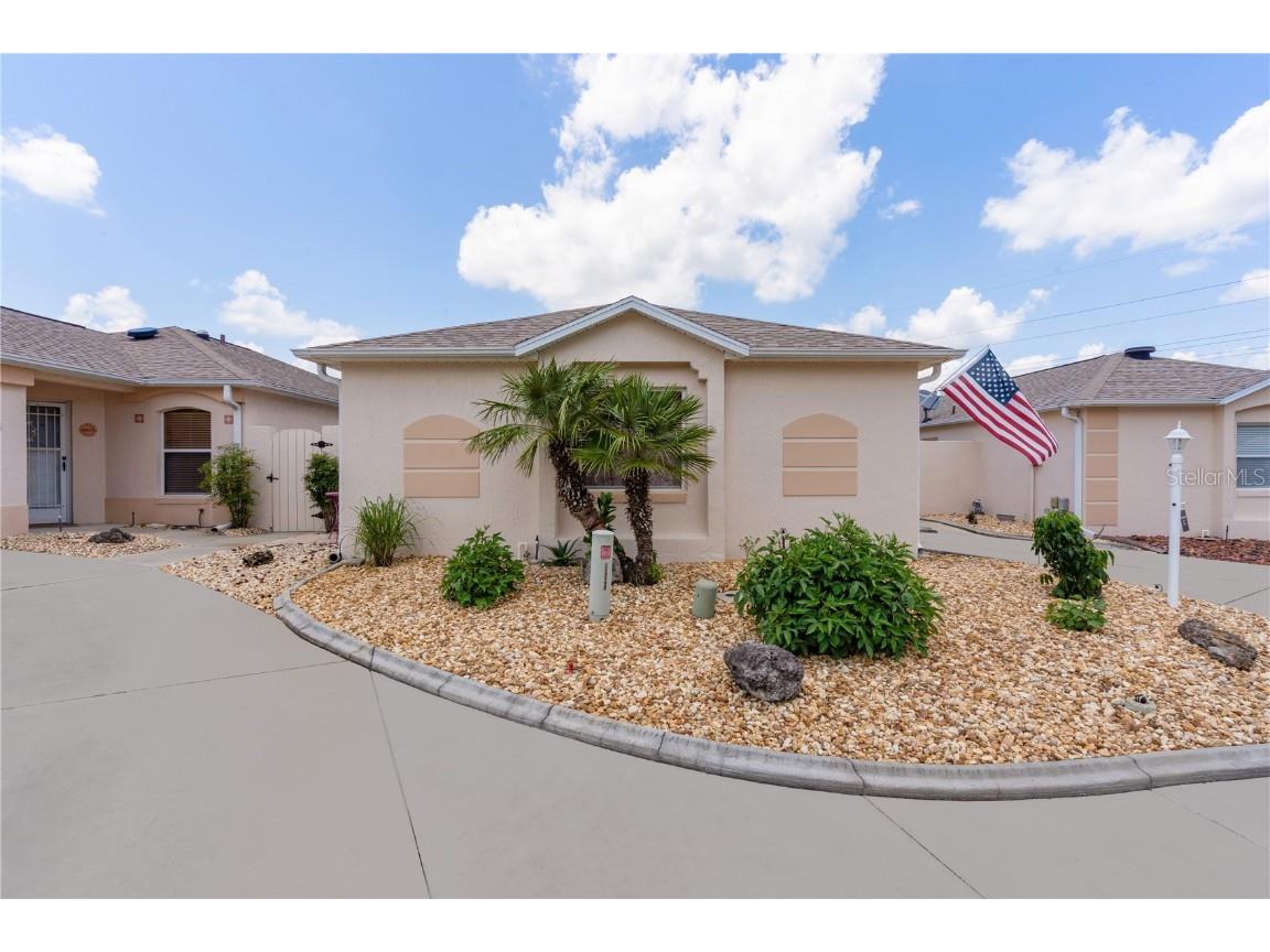 2017 Alfredo Avenue The Villages FL 32159 G5070441 image1