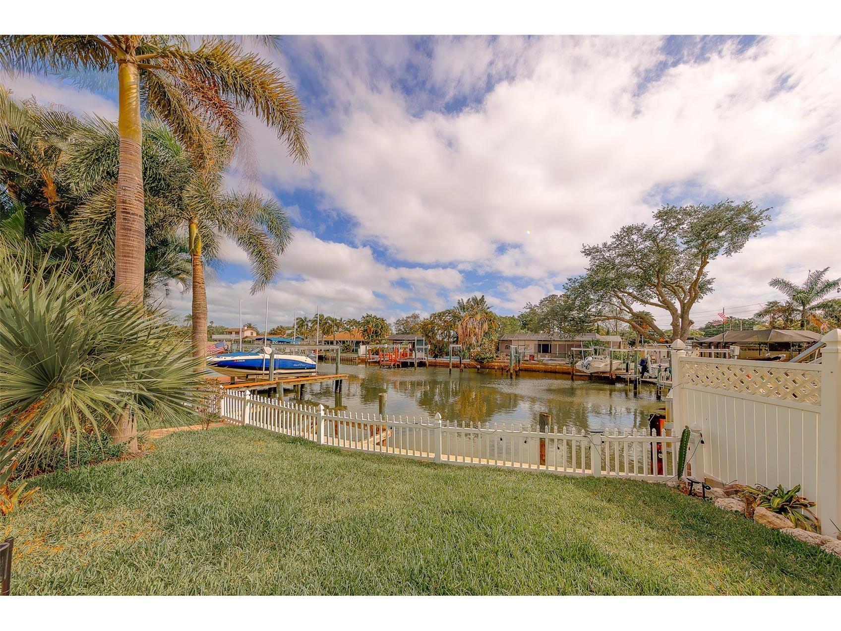 2017 Cove Drive Largo FL 33774 - MCKAY CREEK TB8490658 image42