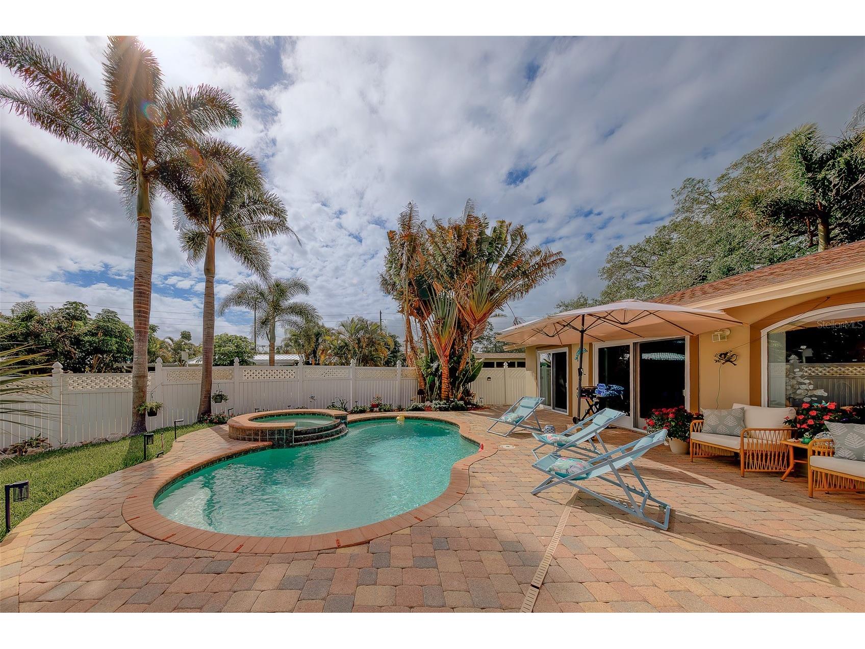 2017 Cove Drive Largo FL 33774 - MCKAY CREEK TB8490658 image43