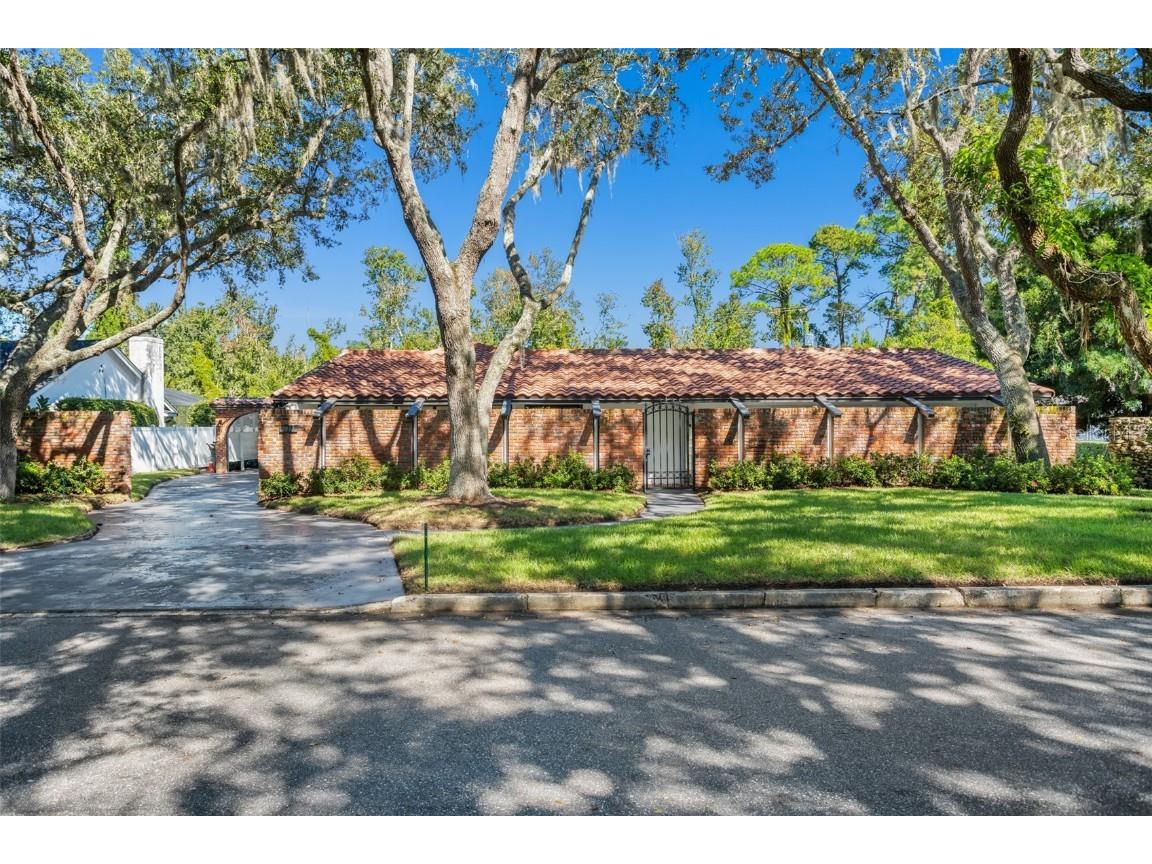 2017 Cove Trail Winter Park FL 32789 O6151316 image1