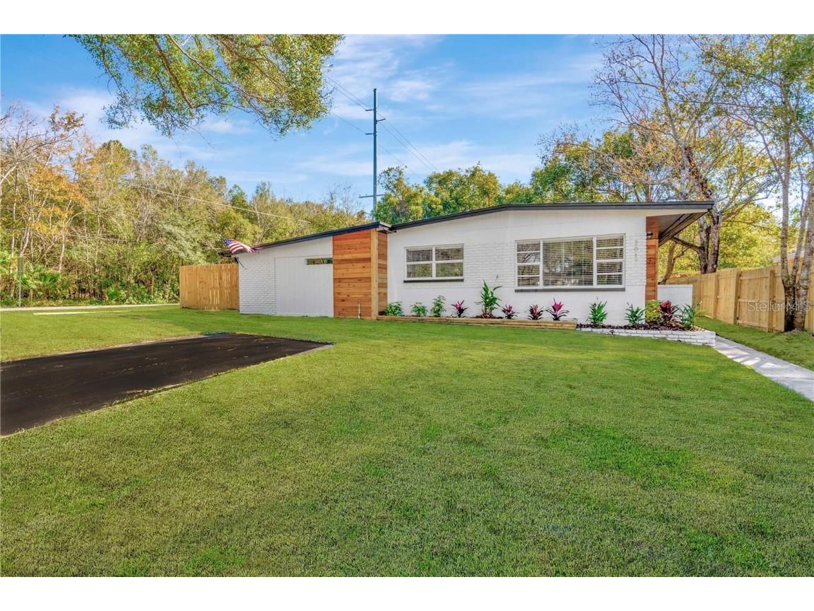 2017 E Clinton Street Tampa FL 33610 T3476548 image1