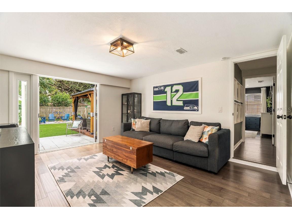 2017 E Henry Avenue Tampa FL 33610 TB8430296 image19