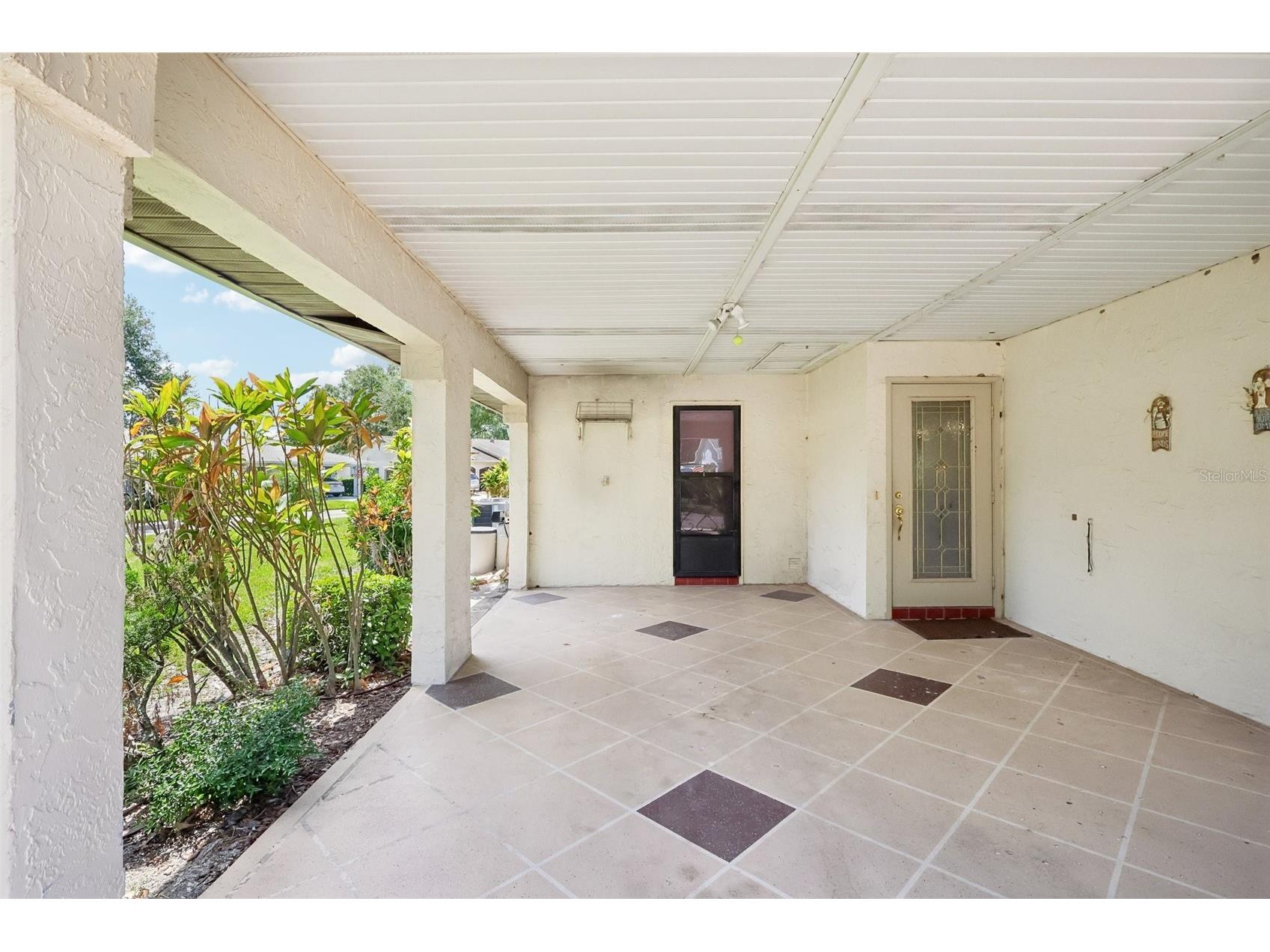 2017 Hampstead Circle Sun City Center FL 33573 TB8520282 image2