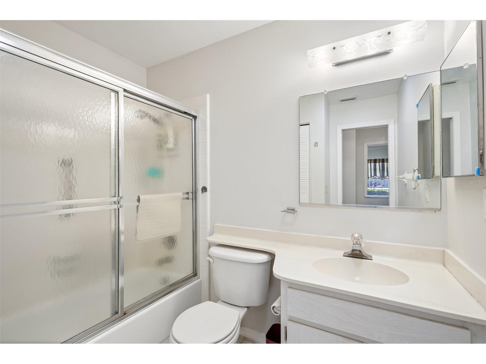 2017 Hampstead Circle Sun City Center FL 33573 TB8520282 image27