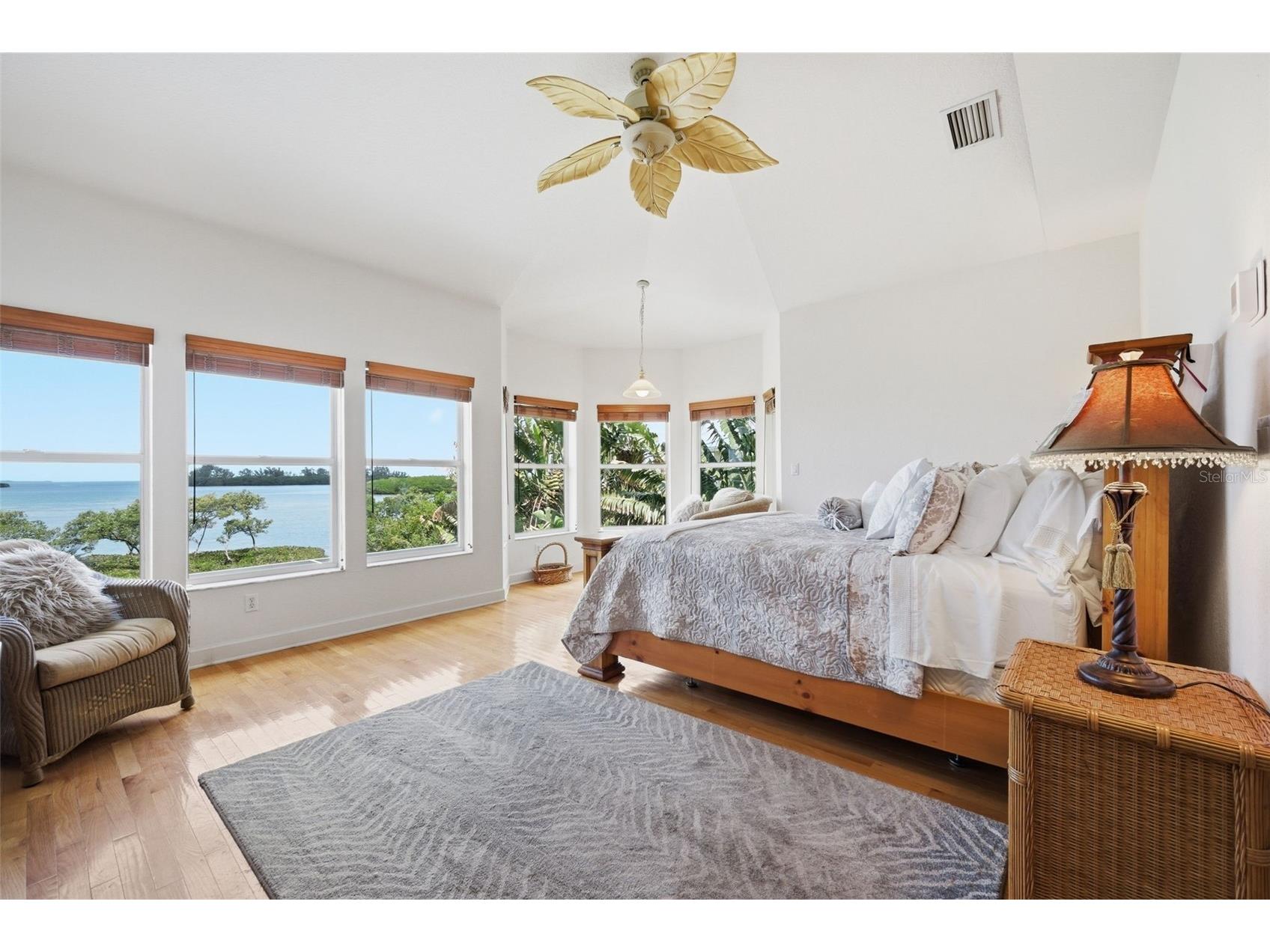 2017 Harbour Watch Circle Tarpon Springs FL 34689 W7884748 image27