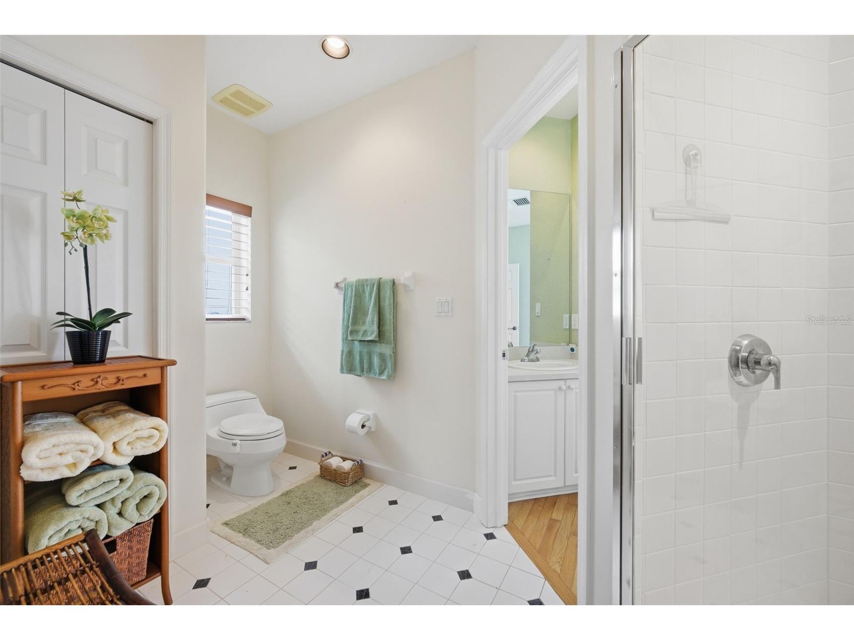2017 Harbour Watch Circle Tarpon Springs FL 34689 W7884748 image48