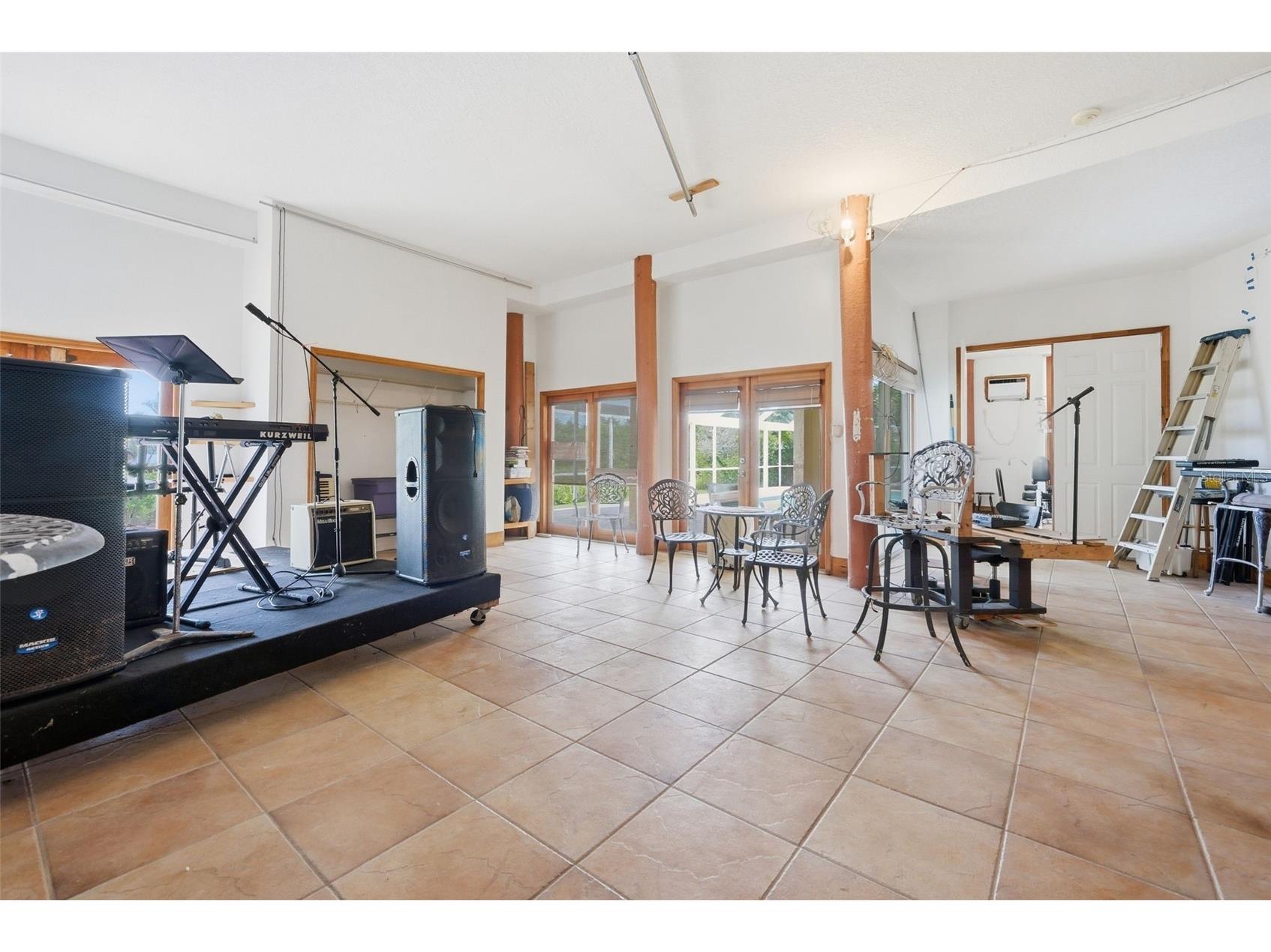 2017 Harbour Watch Circle Tarpon Springs FL 34689 W7884748 image53