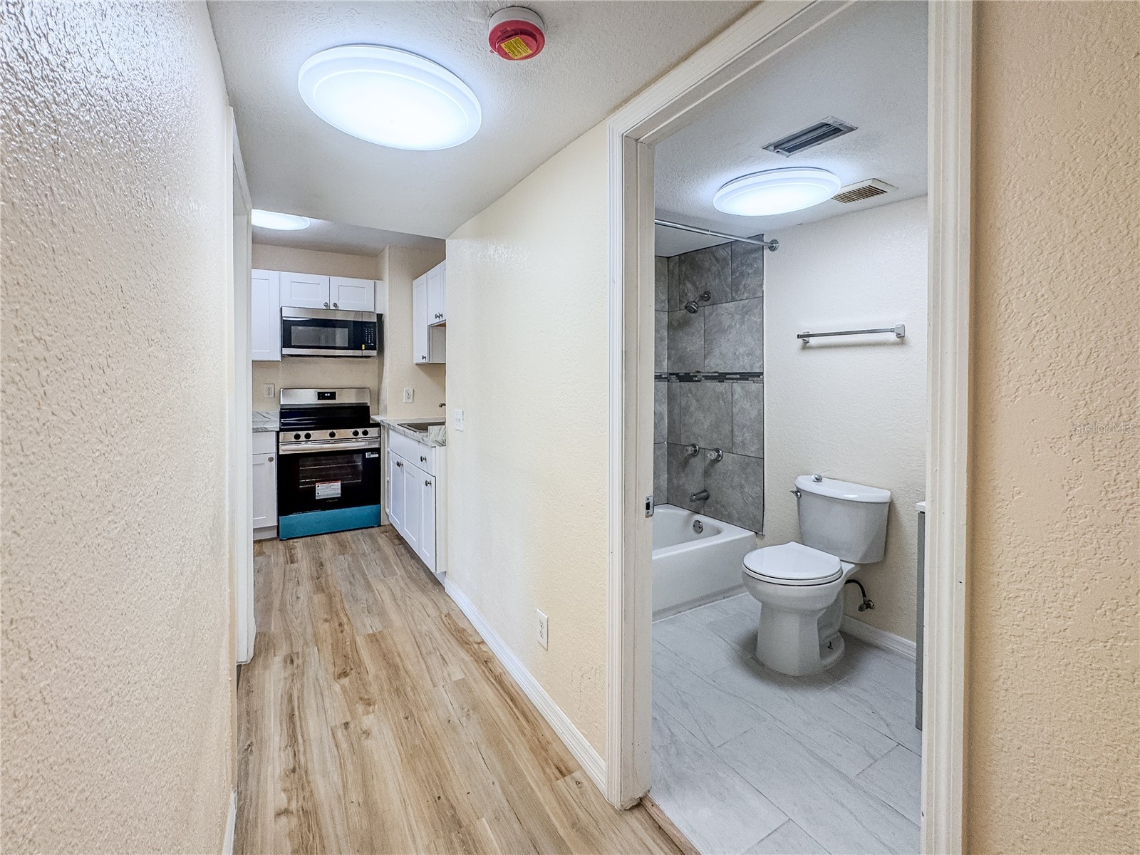 2017 Hemlock Street Tampa FL 33605 TB8459468 image19