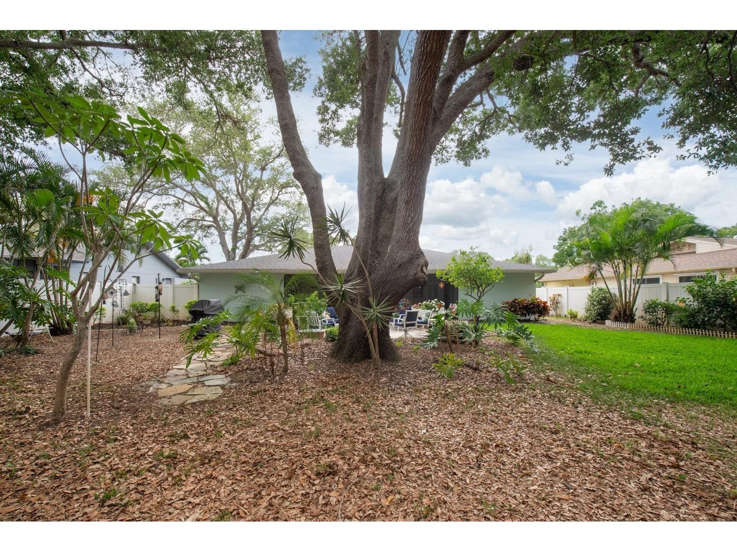 2017 Kamensky Road Clearwater FL 33763 TB8504426 image36