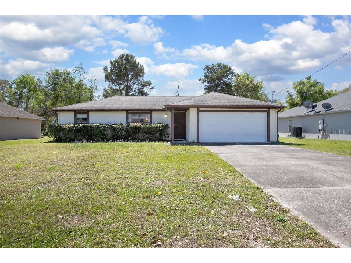 2017 Monterey Drive Deltona FL 32738 V4941616 image1