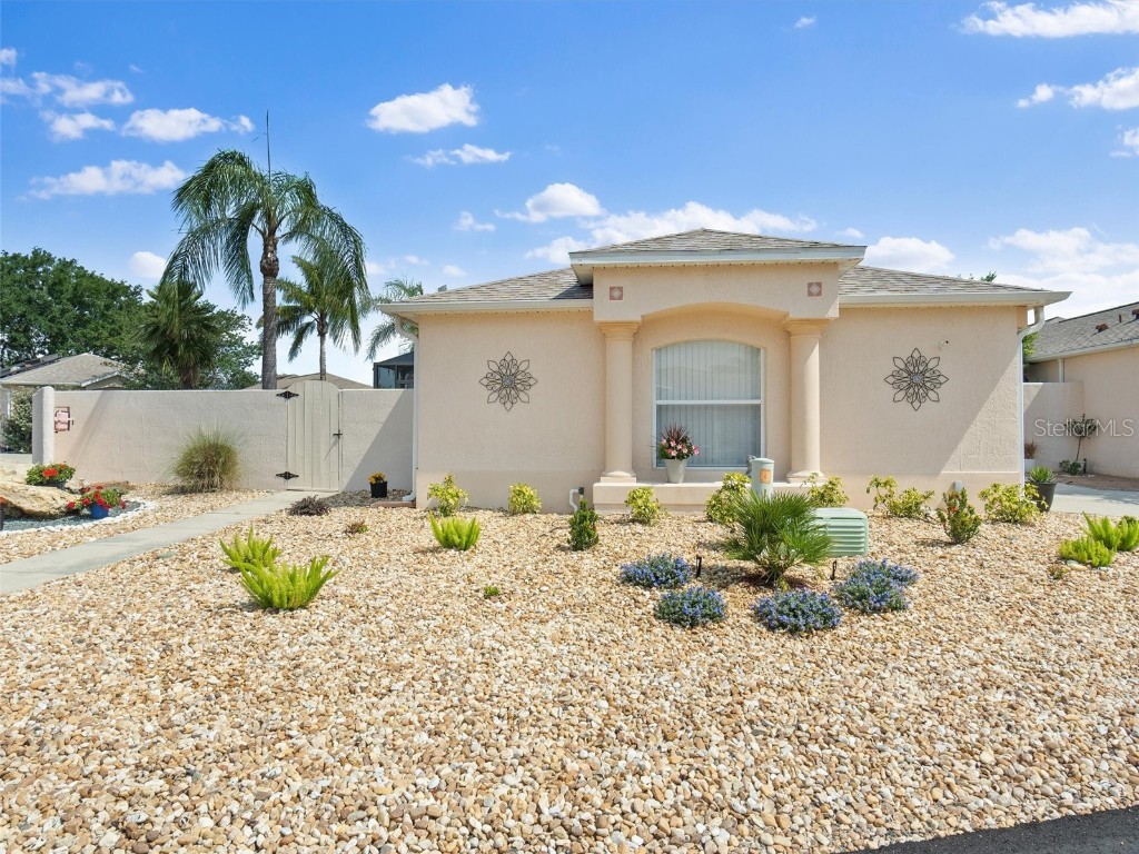 2017 Rios Court The Villages FL 32159 G5068773 image1