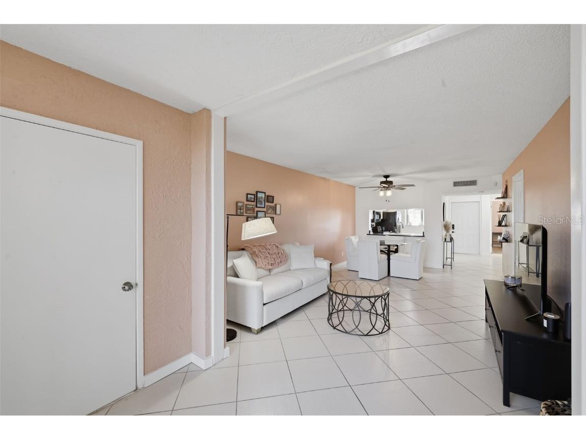 2017 Skimmer Court W #411 Clearwater FL 33762 TB8449891 image12