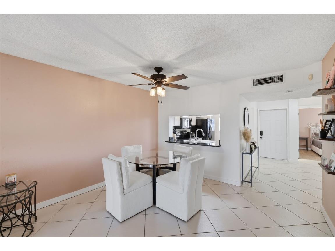 2017 Skimmer Court W #411 Clearwater FL 33762 TB8449891 image8