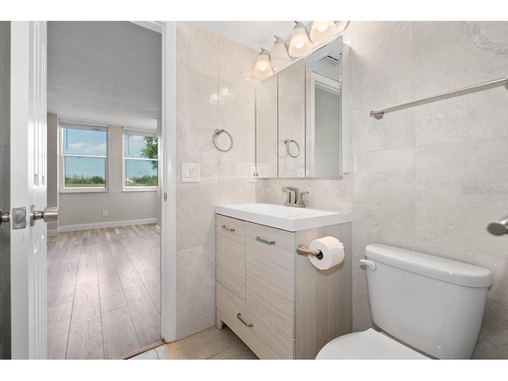 2017 Skimmer Court W #416 Clearwater FL 33762 TB8370259 image16