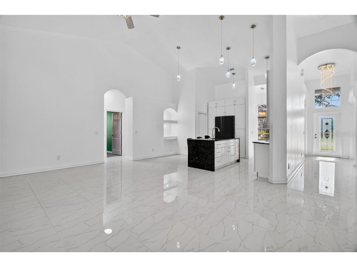 2017 Stefano Court Mount Dora FL 32757 G5101338 image13